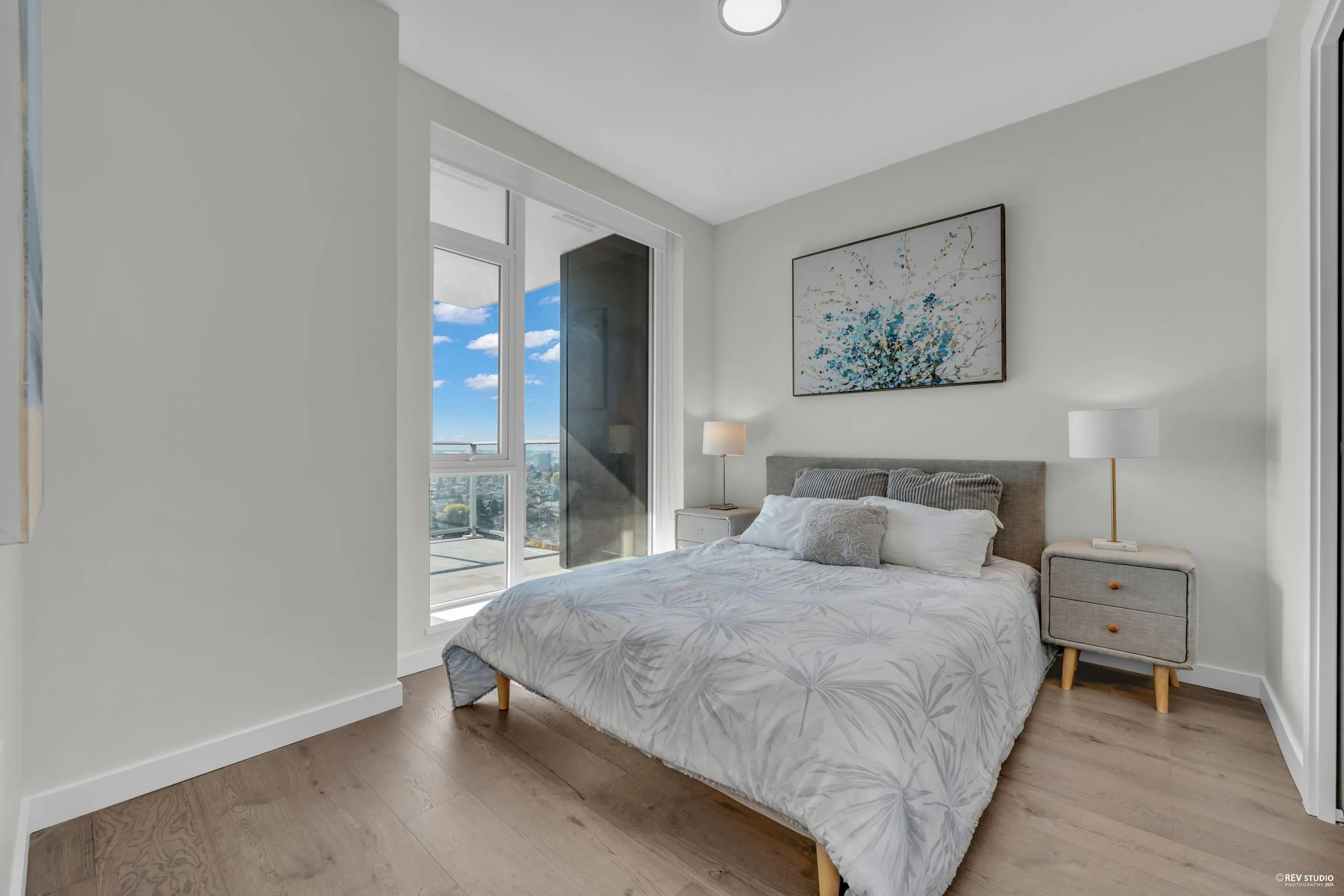 1504 7418 Paulson Street