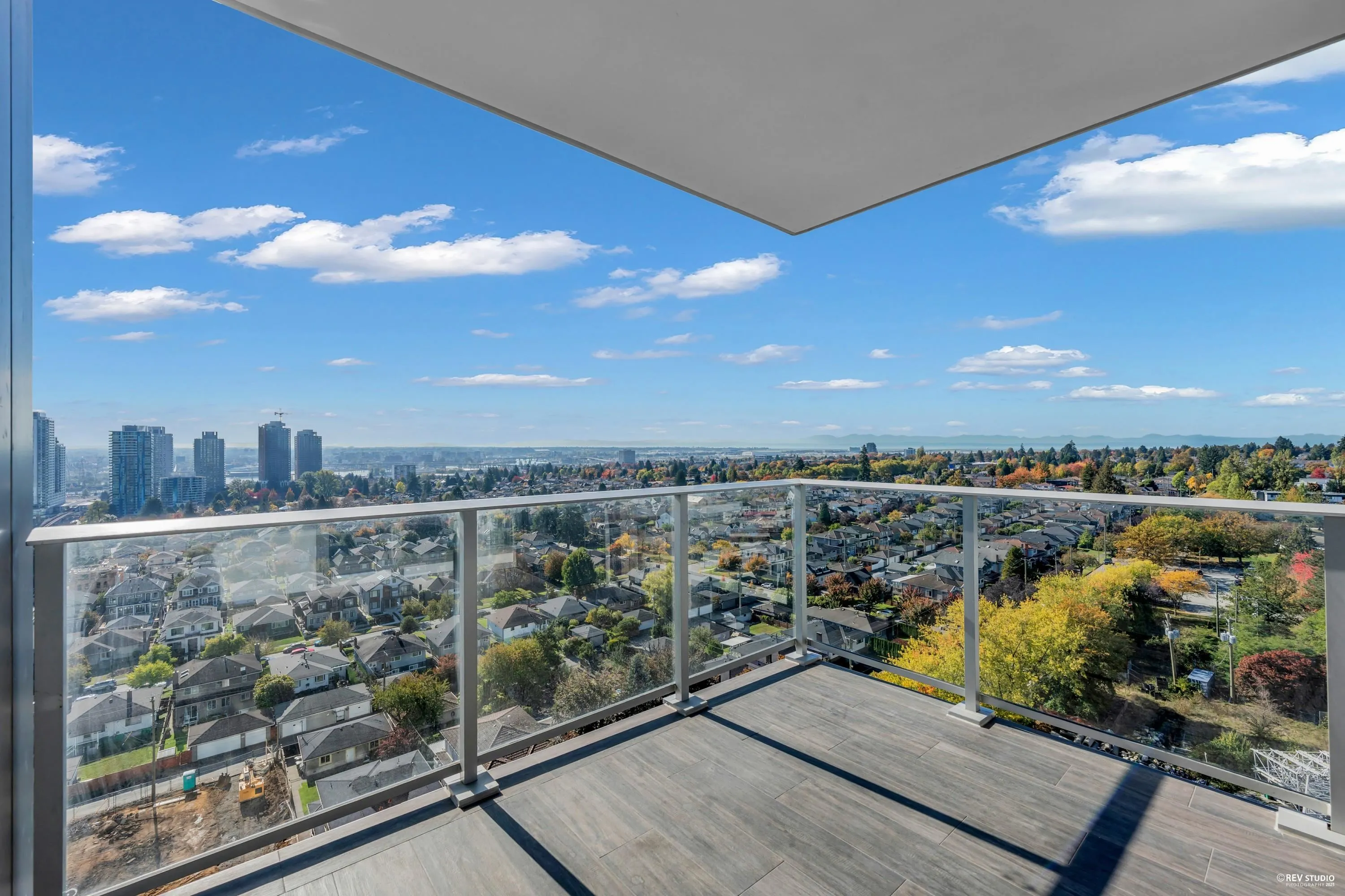 1504 7418 Paulson Street