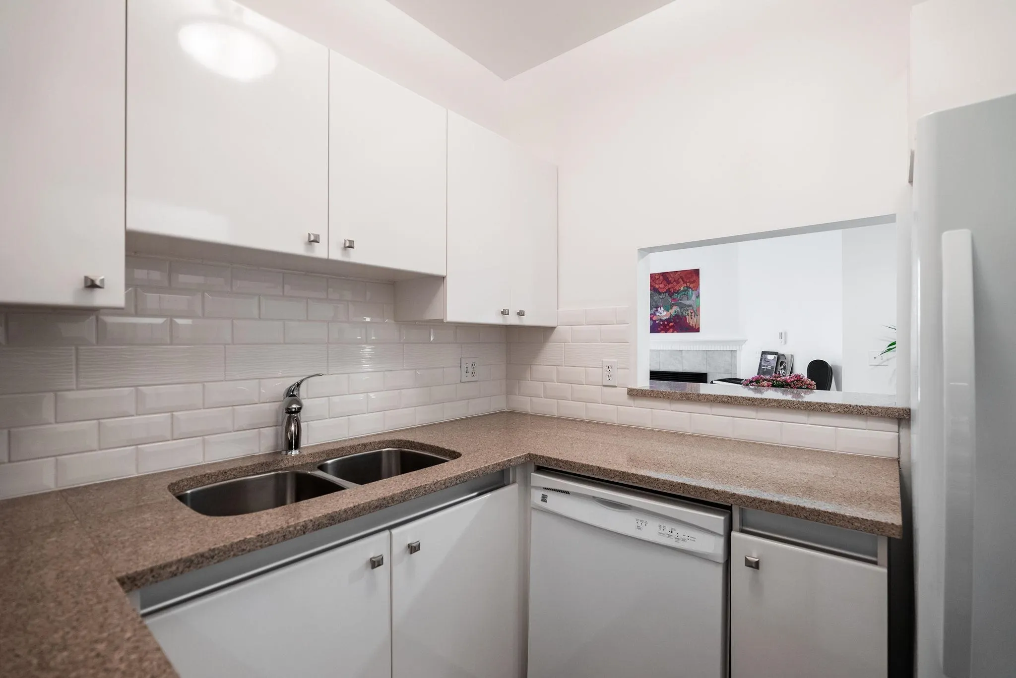 304 1928 Nelson Street