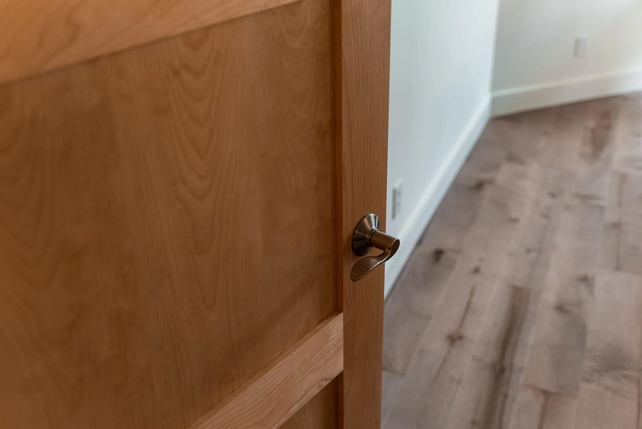 304 1928 Nelson Street