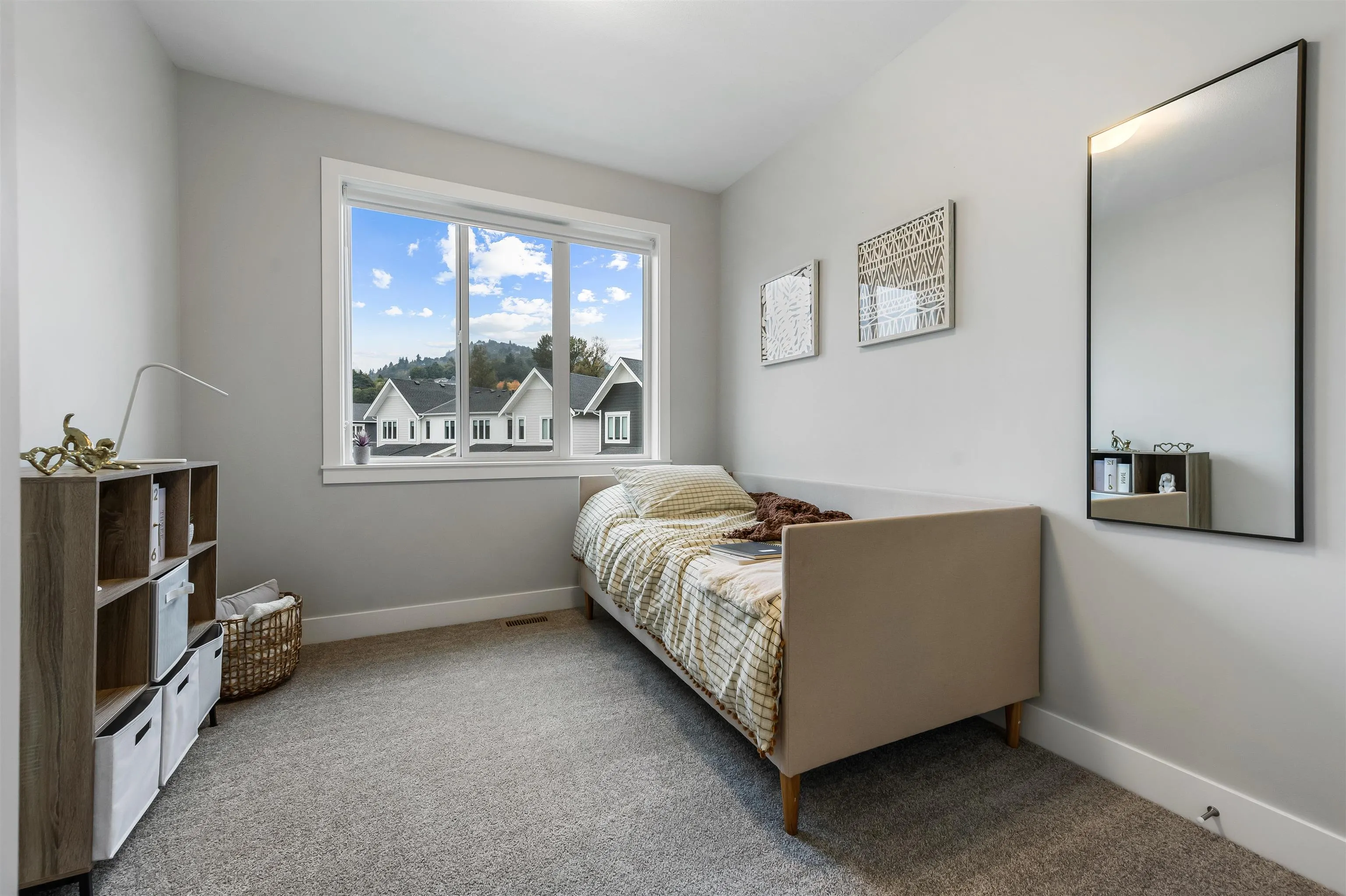 15 7243 Willowstream Road