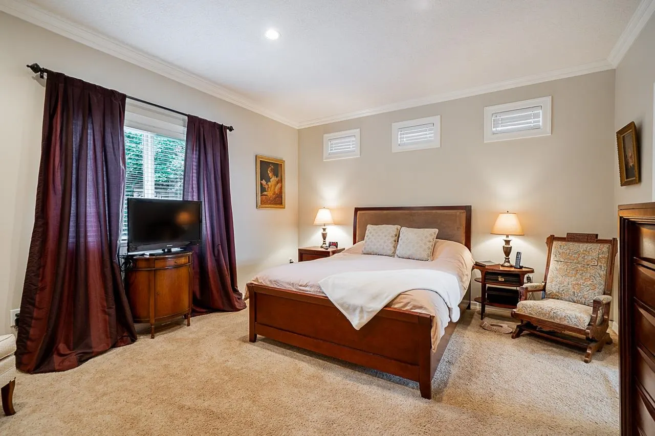 33775 Grewall Crescent