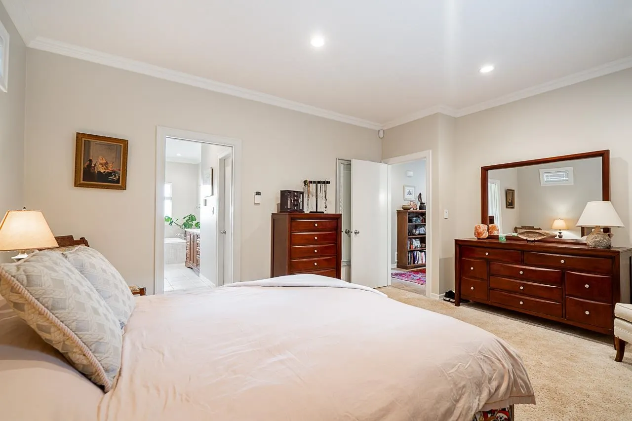 33775 Grewall Crescent