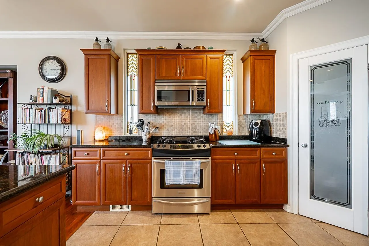 33775 Grewall Crescent