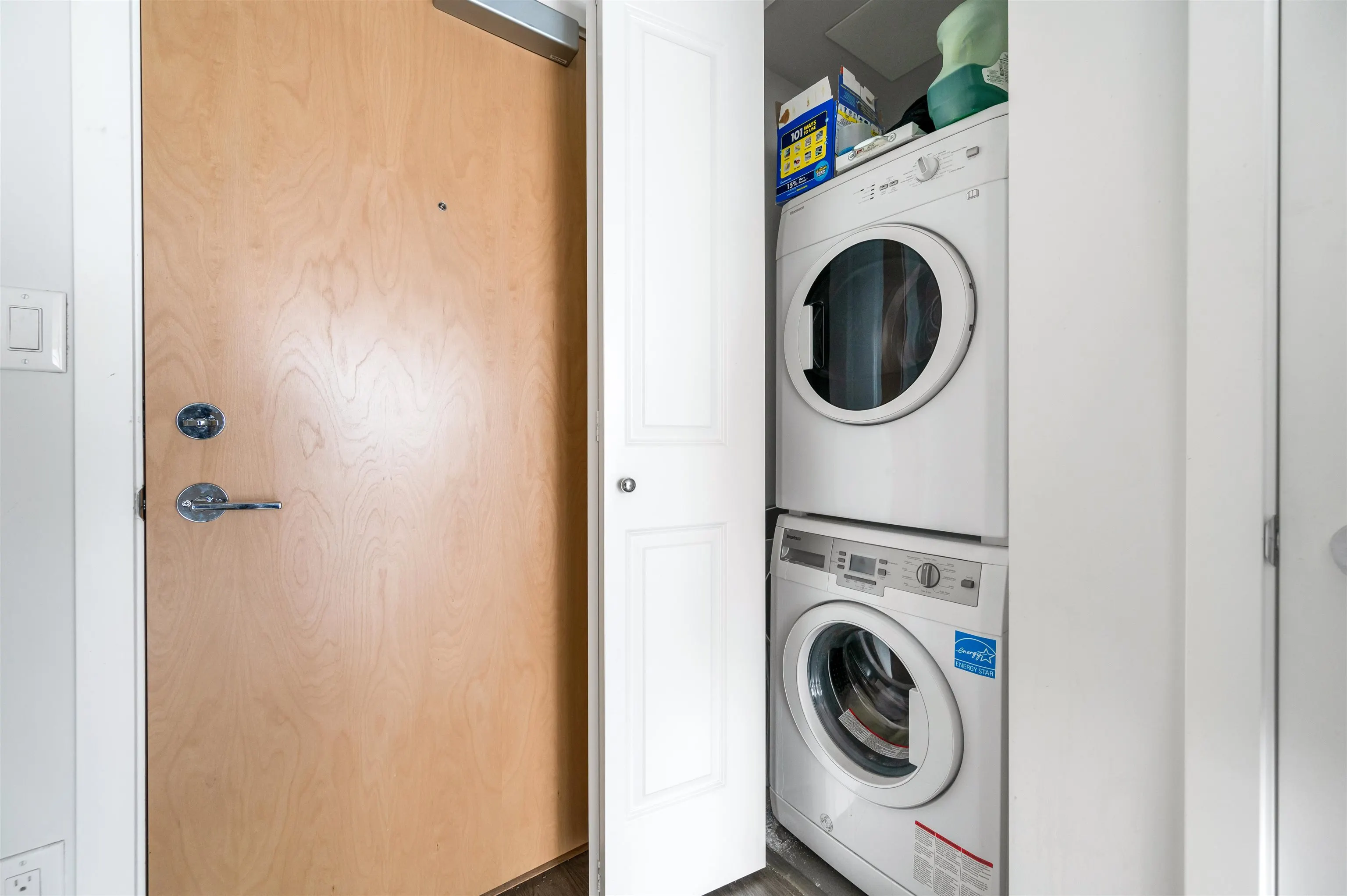 1103 8333 Sweet Avenue