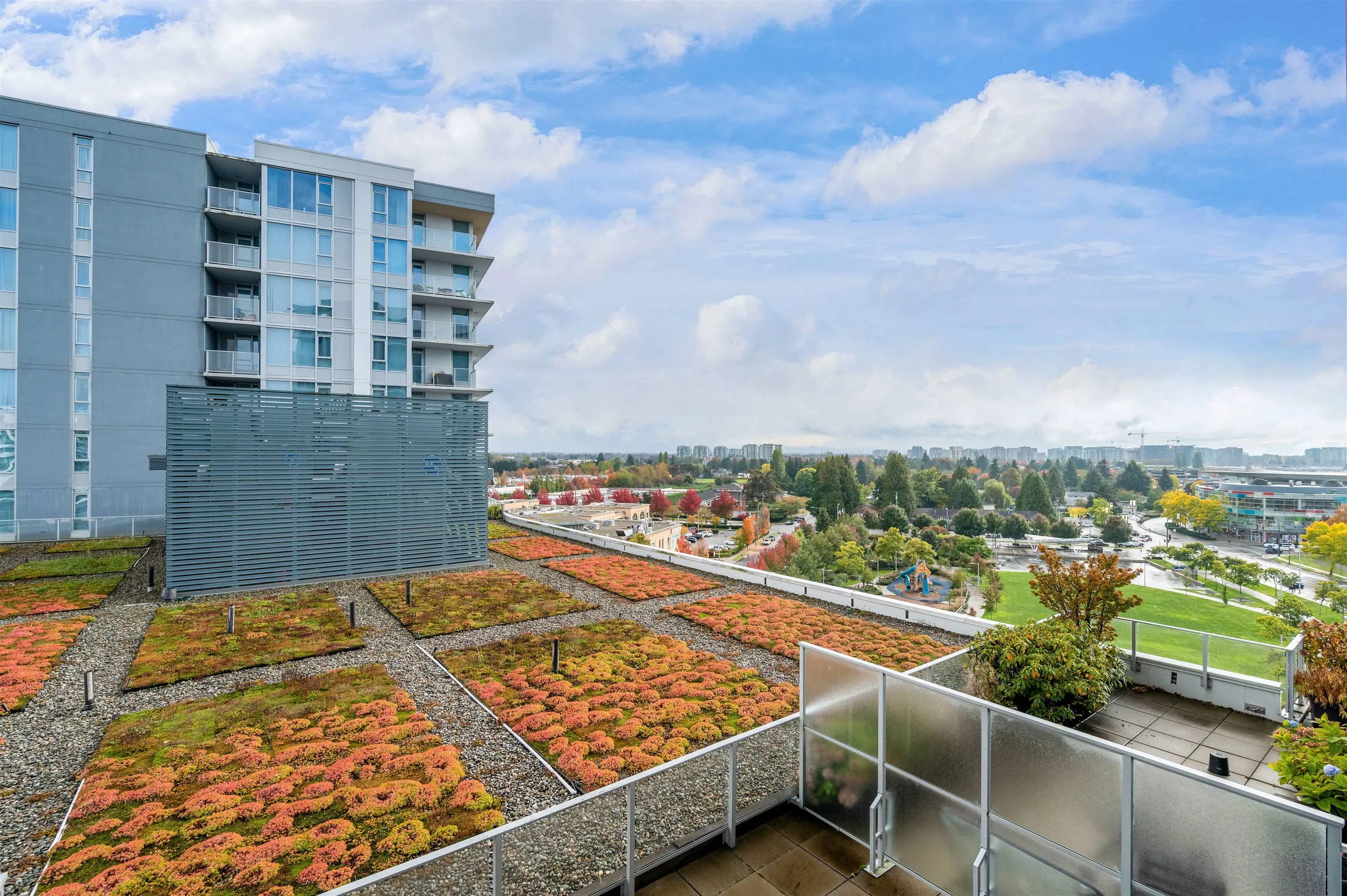 1103 8333 Sweet Avenue