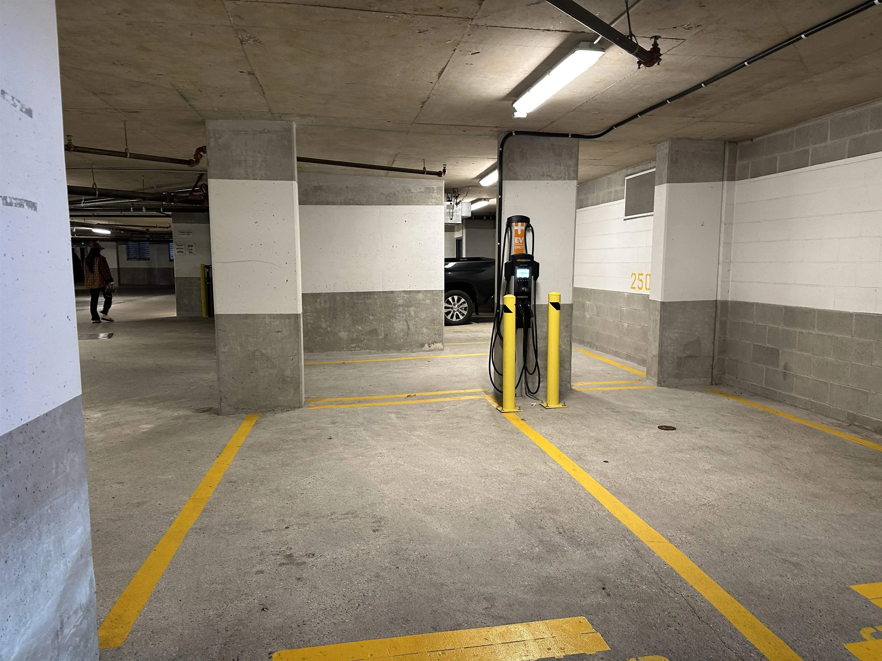 1103 8333 Sweet Avenue