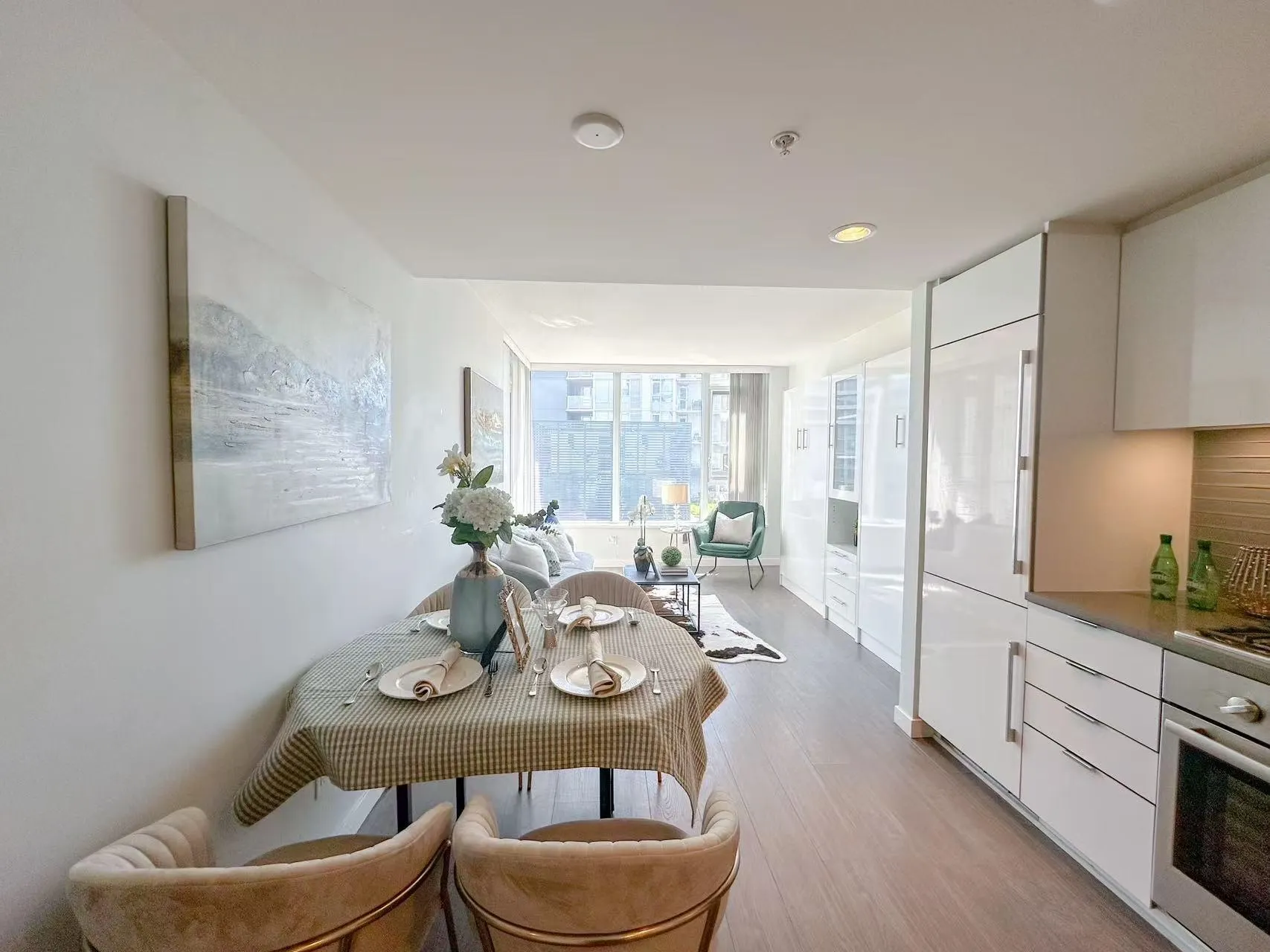 1103 8333 Sweet Avenue