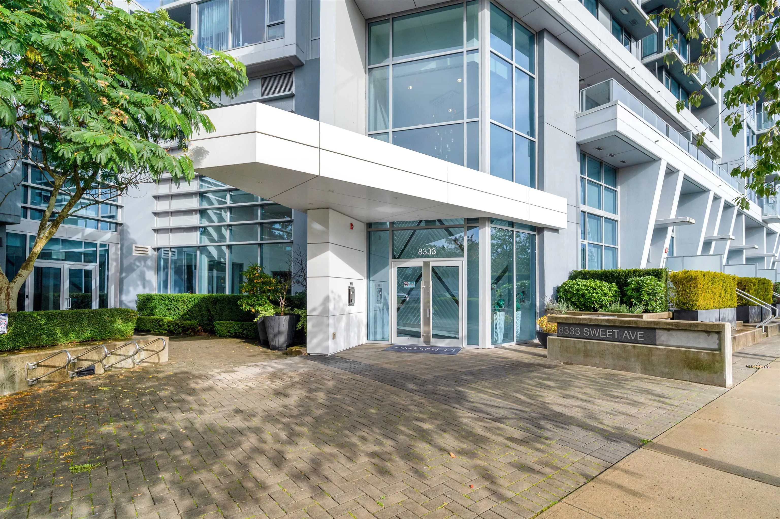 1103 8333 Sweet Avenue