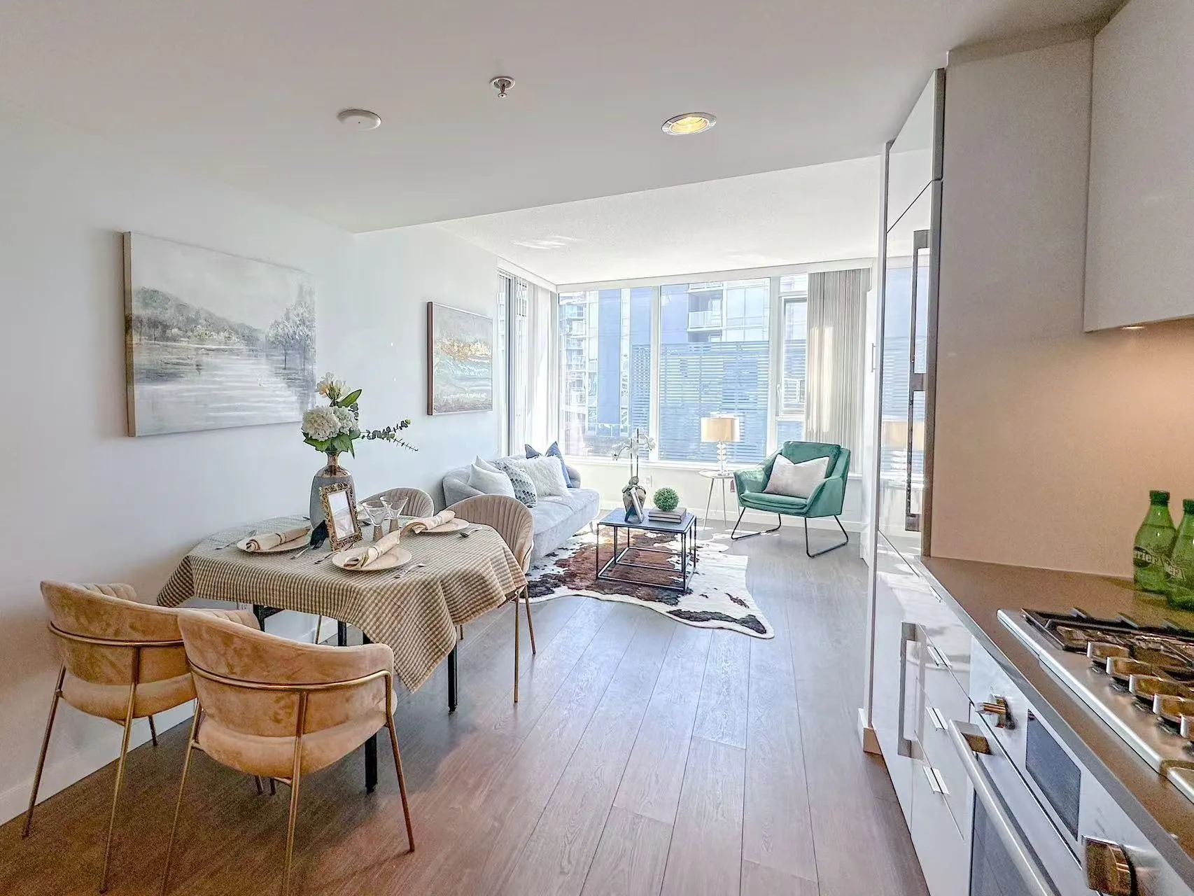 1103 8333 Sweet Avenue