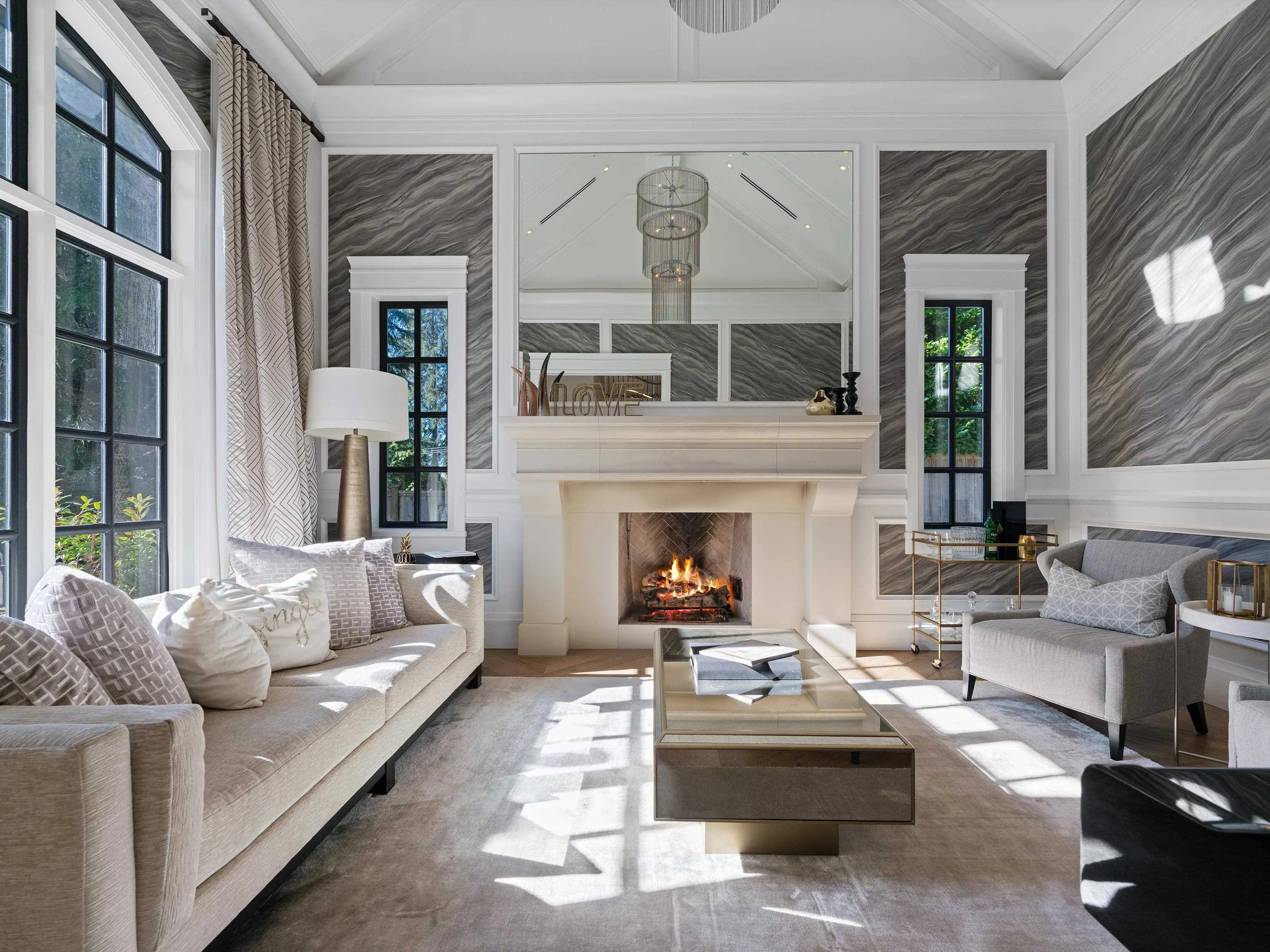 2985 Altamont Crescent