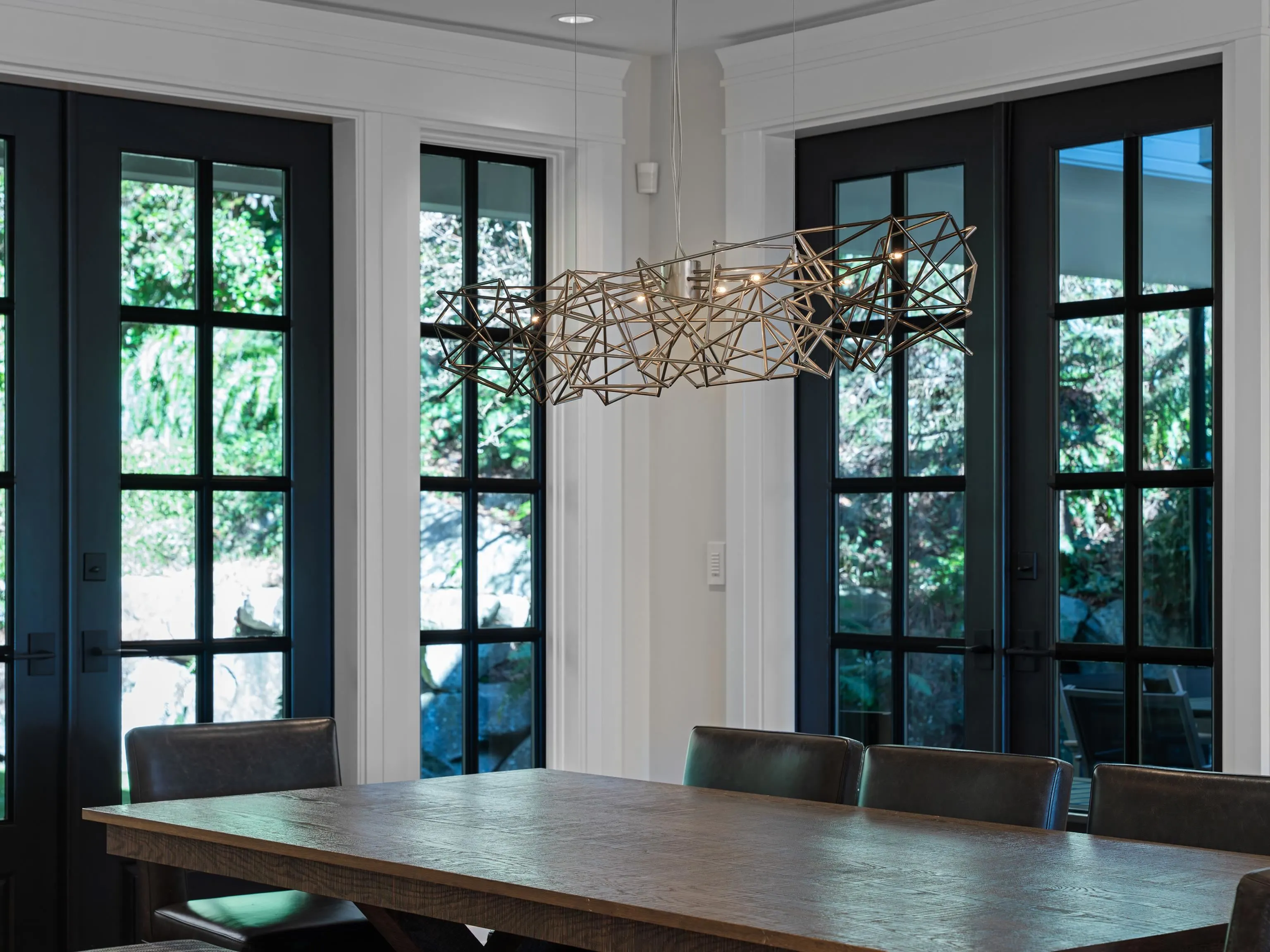 2985 Altamont Crescent