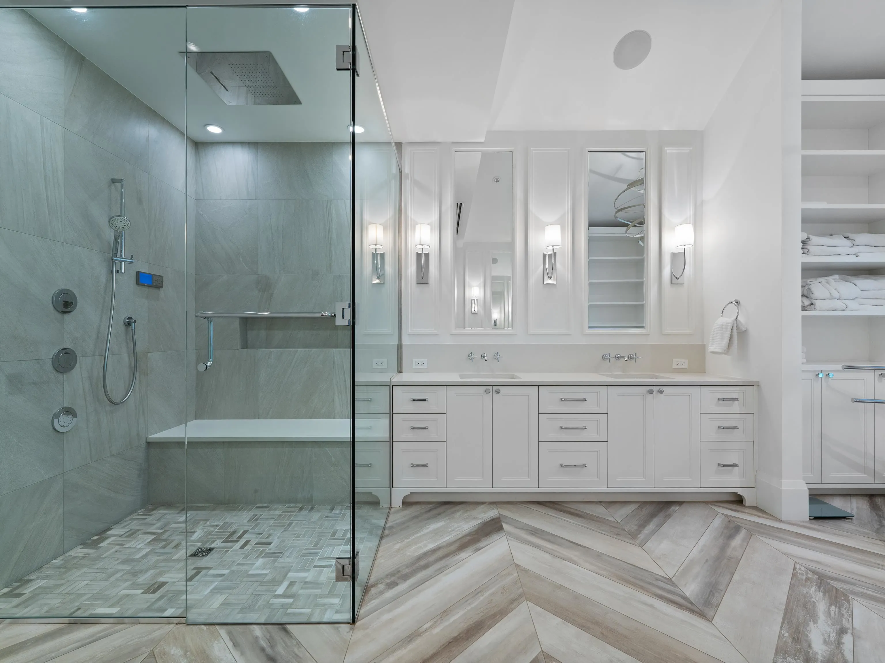 2985 Altamont Crescent