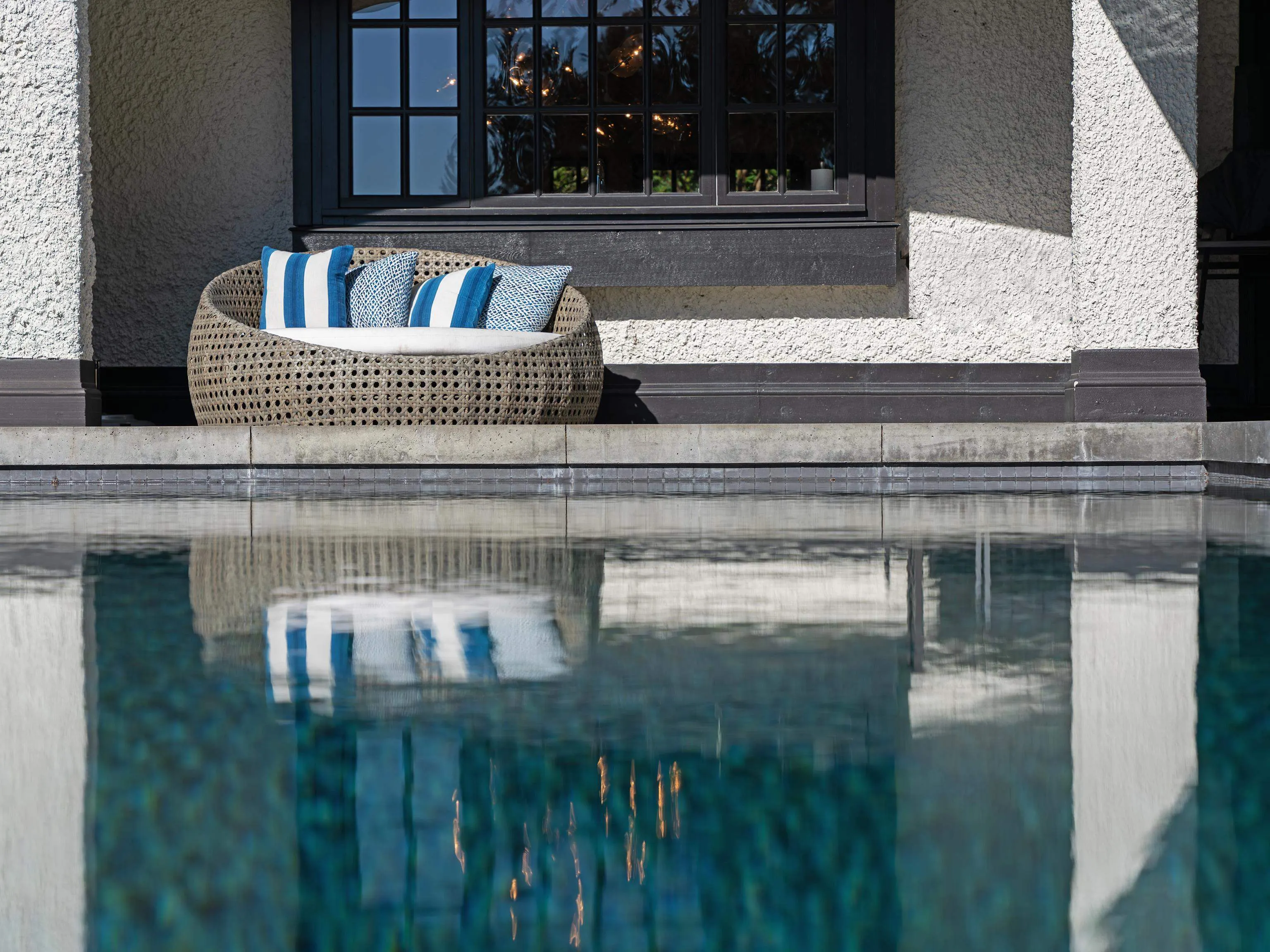 2985 Altamont Crescent