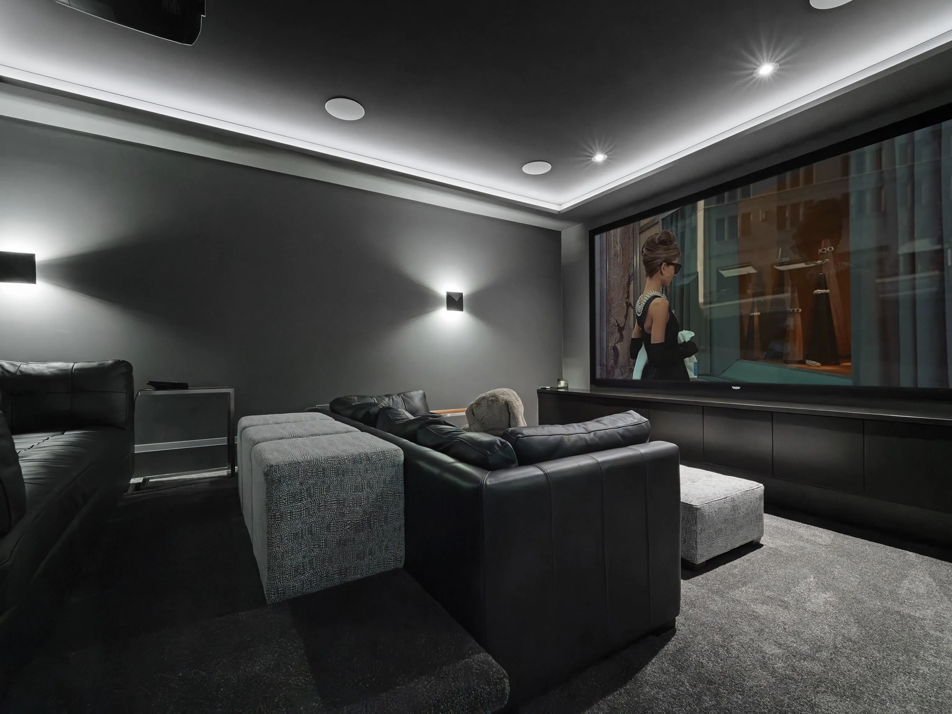 2985 Altamont Crescent