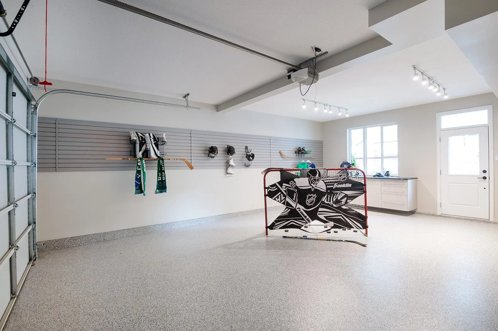 64 3025 Mcmillan Road