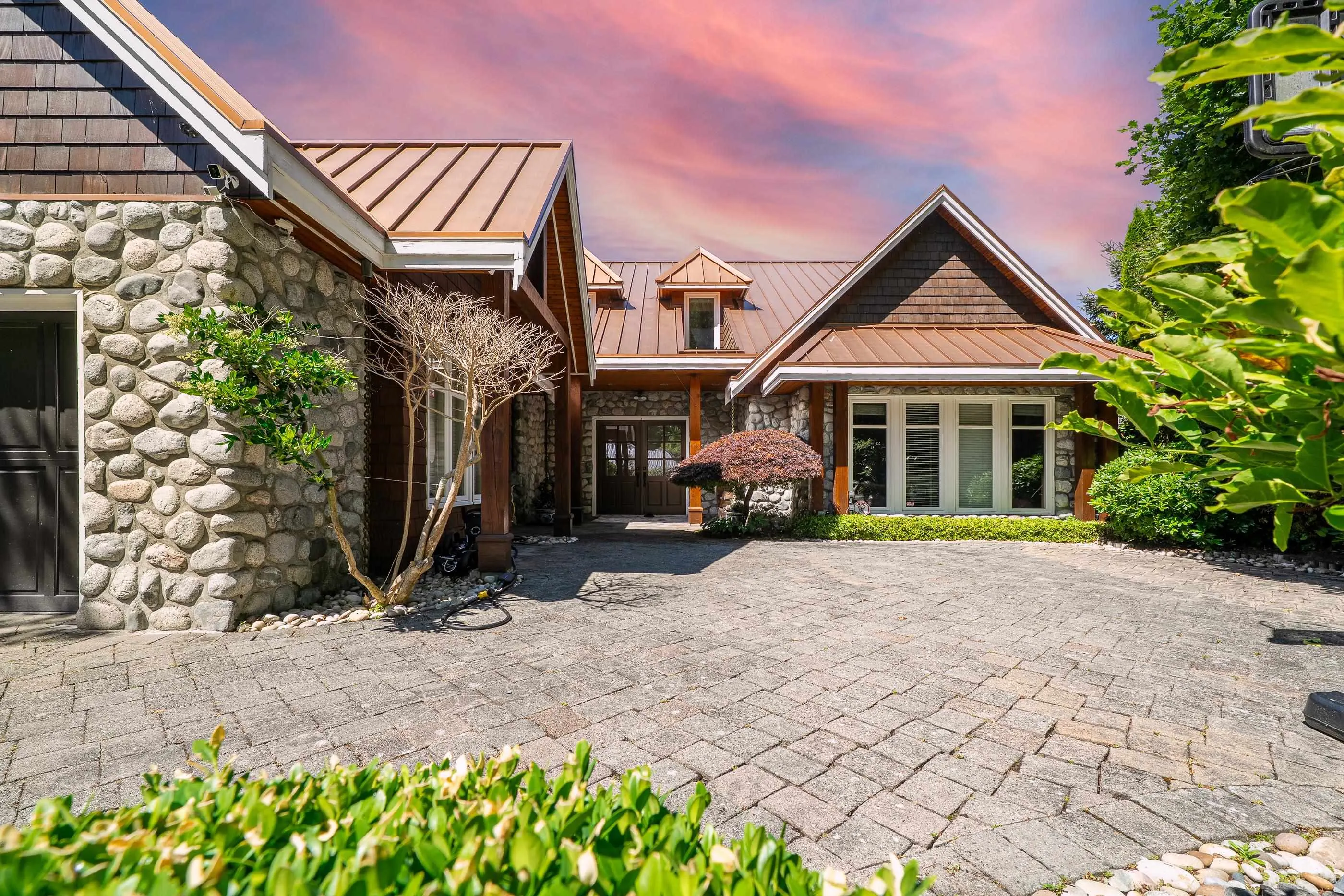 768 Tsawwassen Beach Road