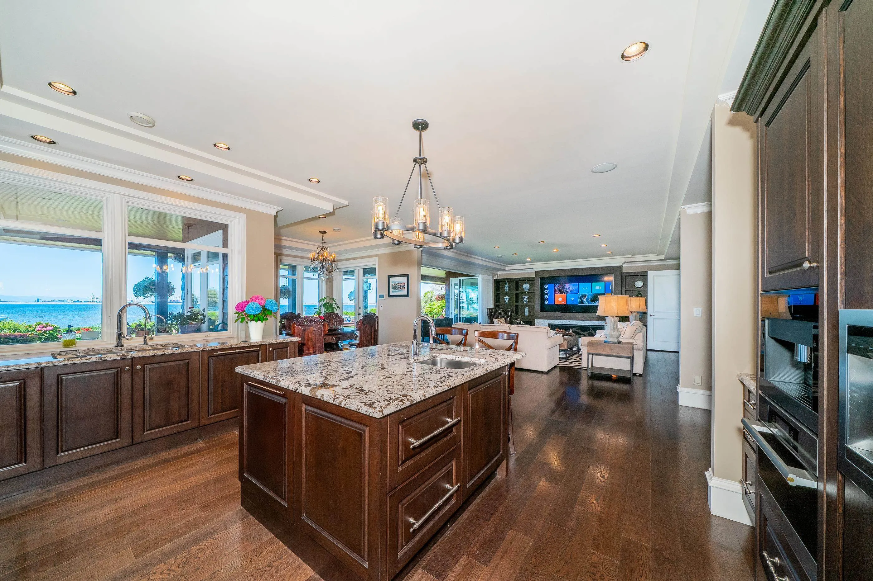 768 Tsawwassen Beach Road