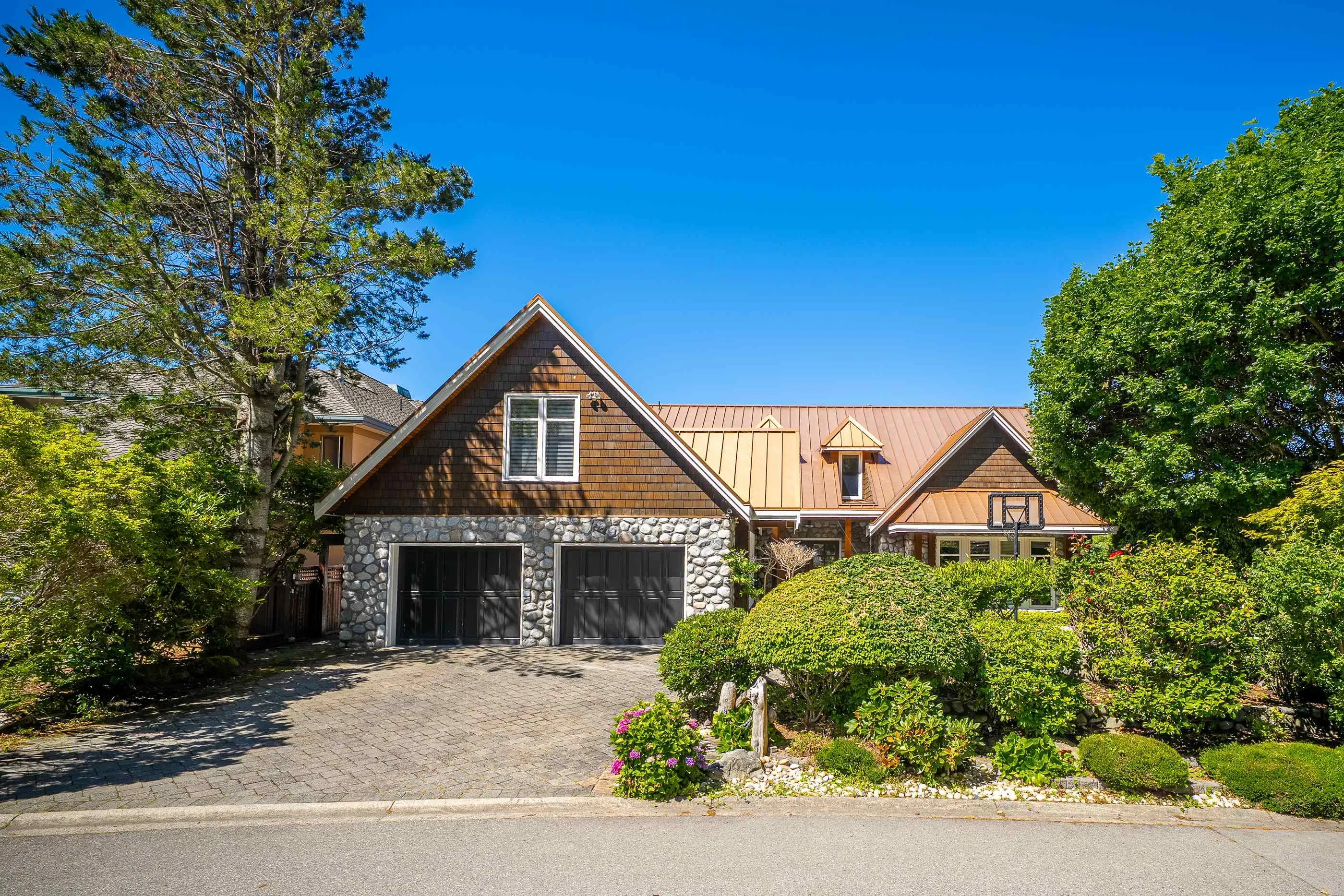 768 Tsawwassen Beach Road