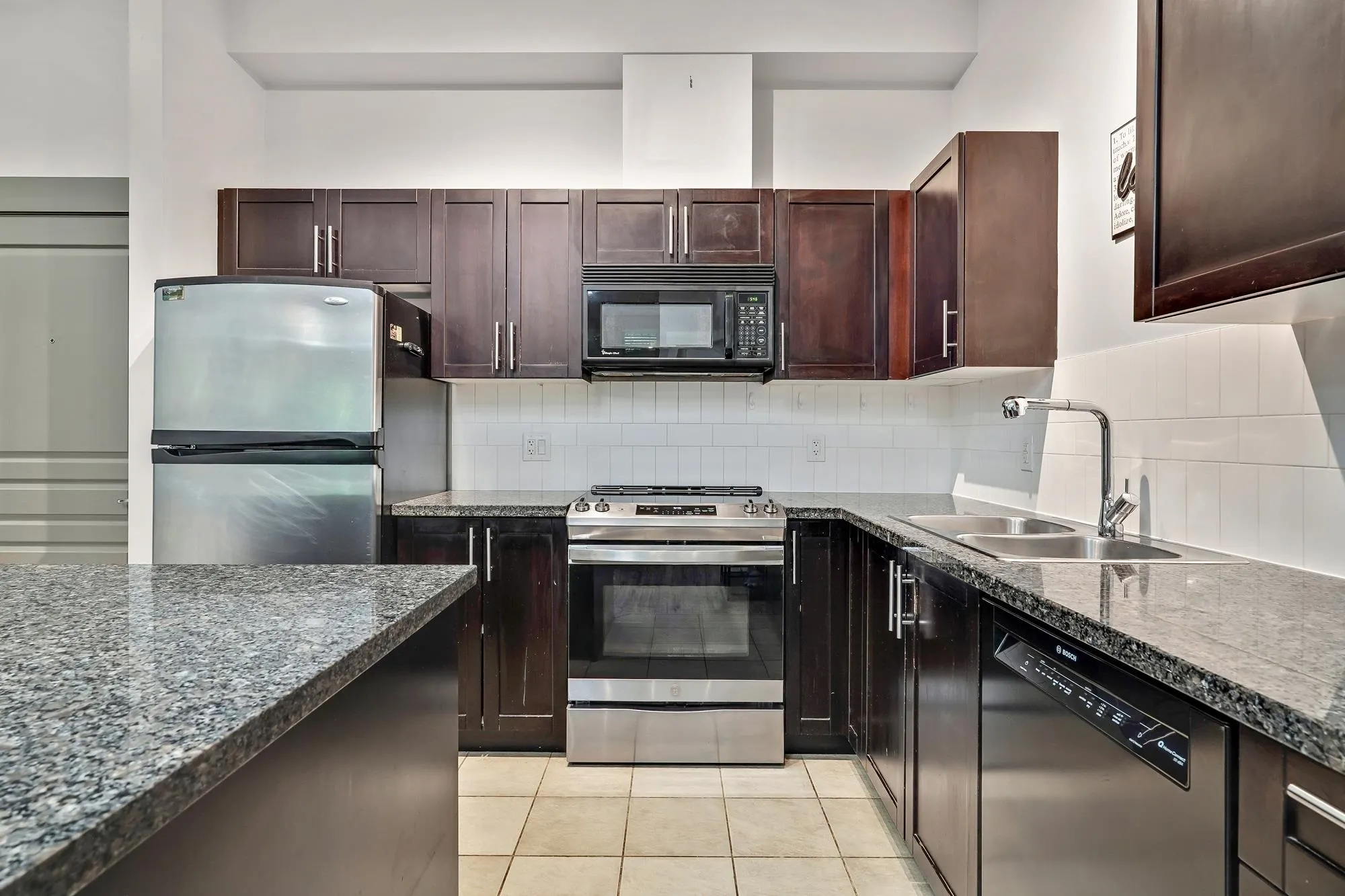 102 12283 224 Street