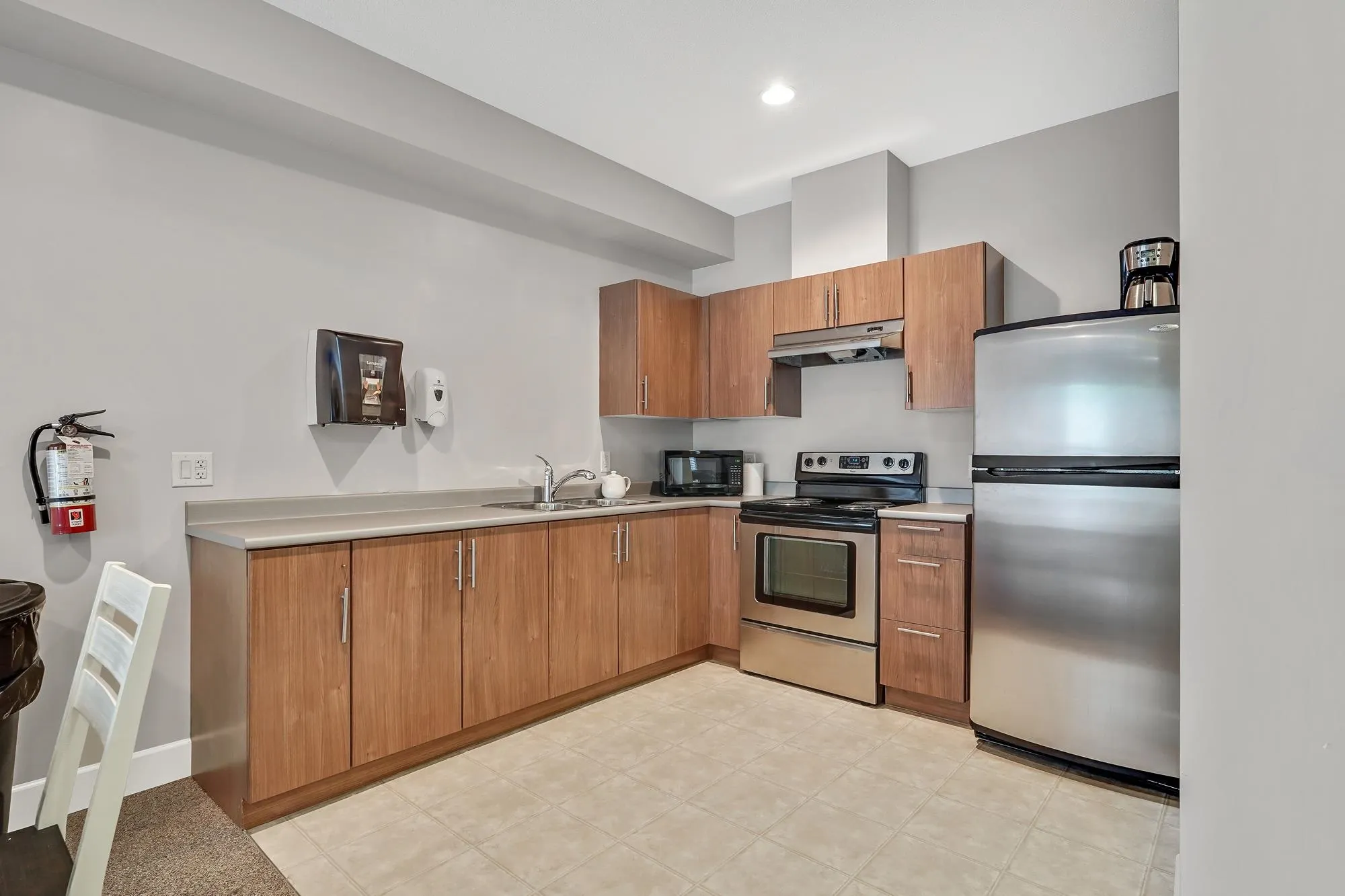 102 12283 224 Street