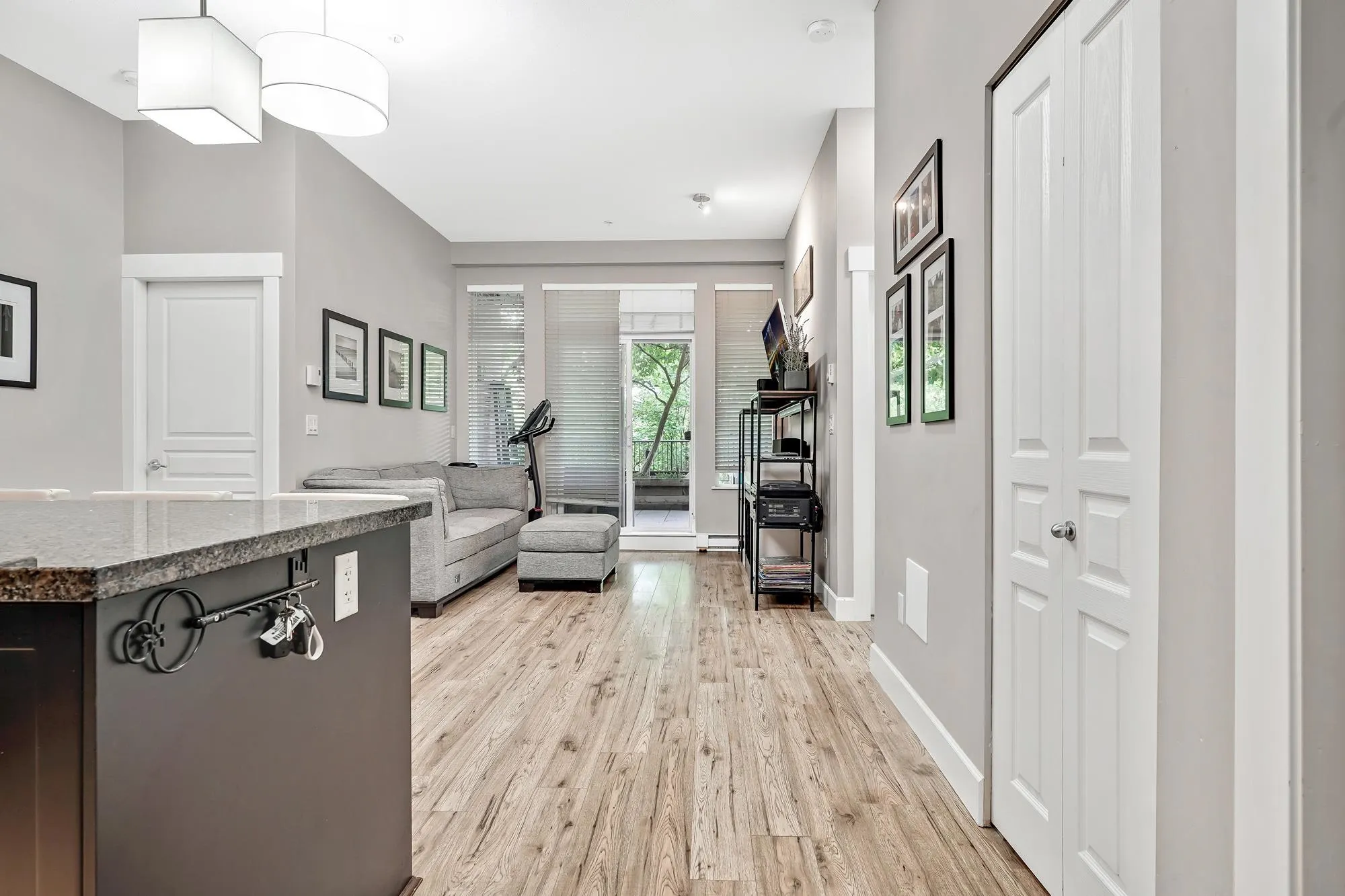 102 12283 224 Street