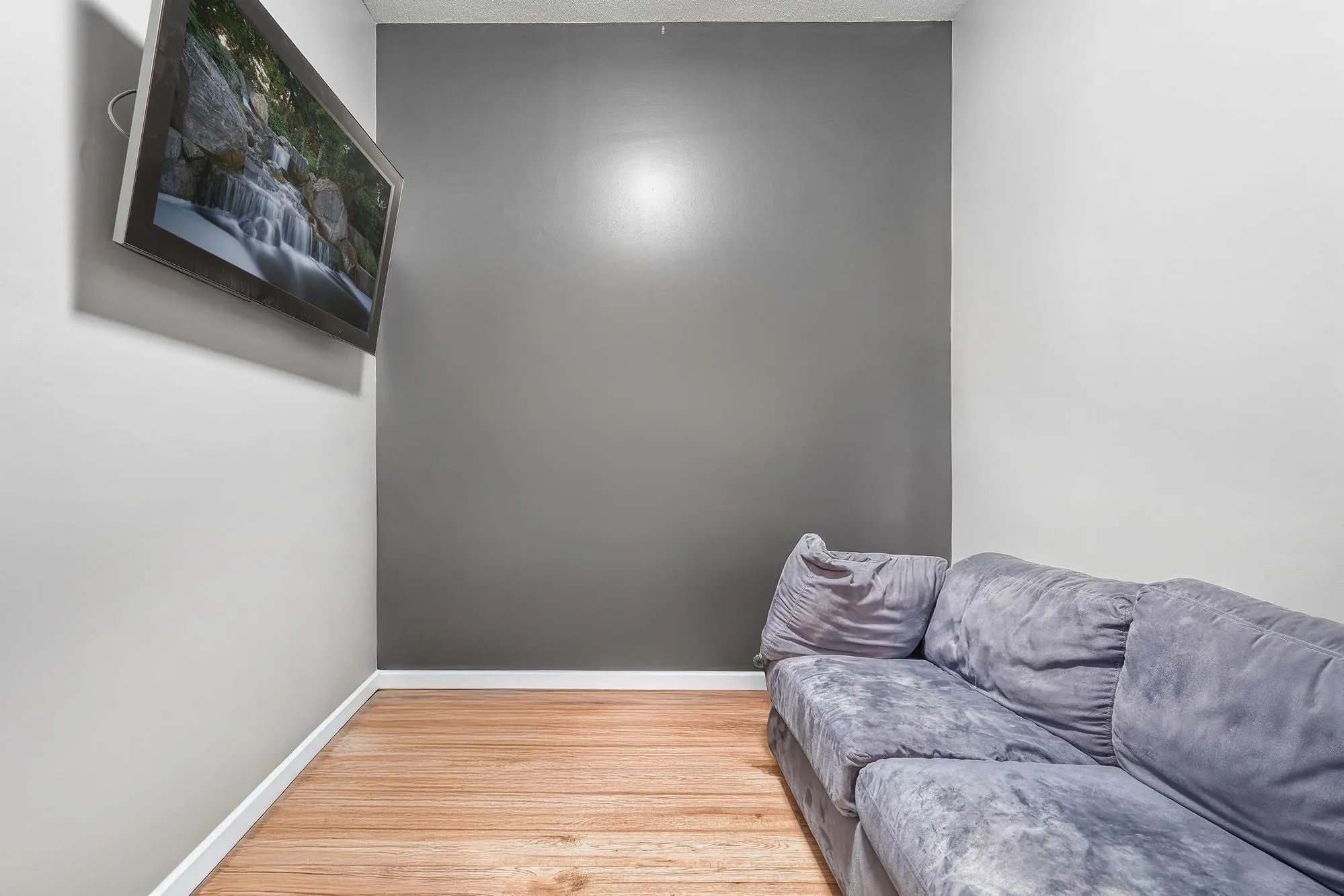 102 12283 224 Street