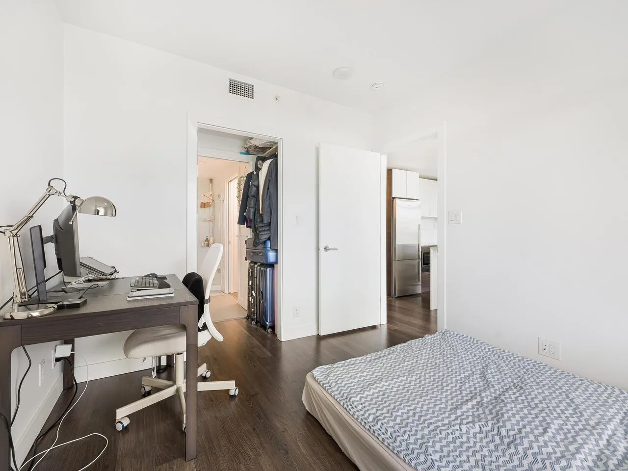 2008 8538 River District