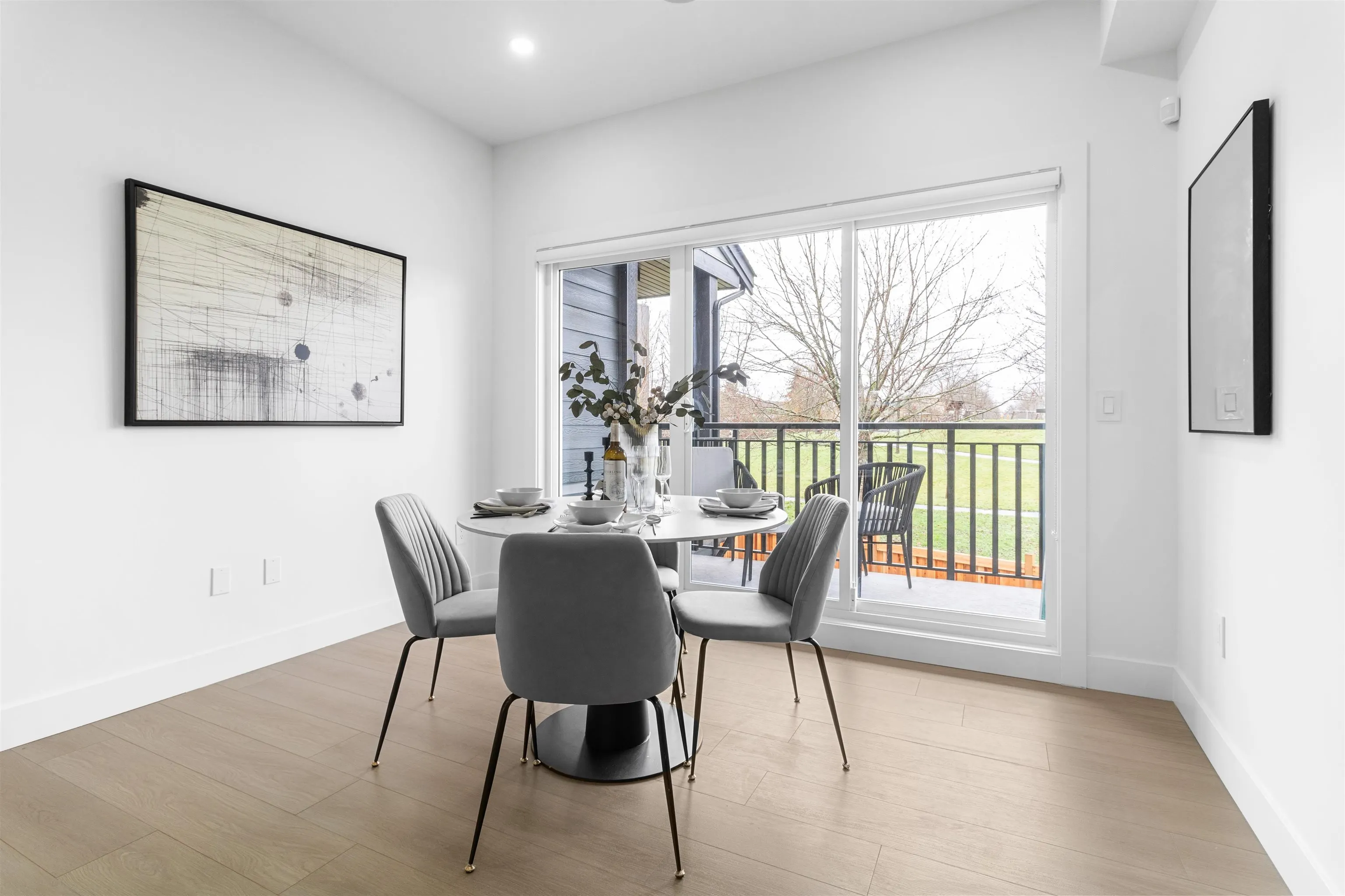 2 22551 Westminster Highway