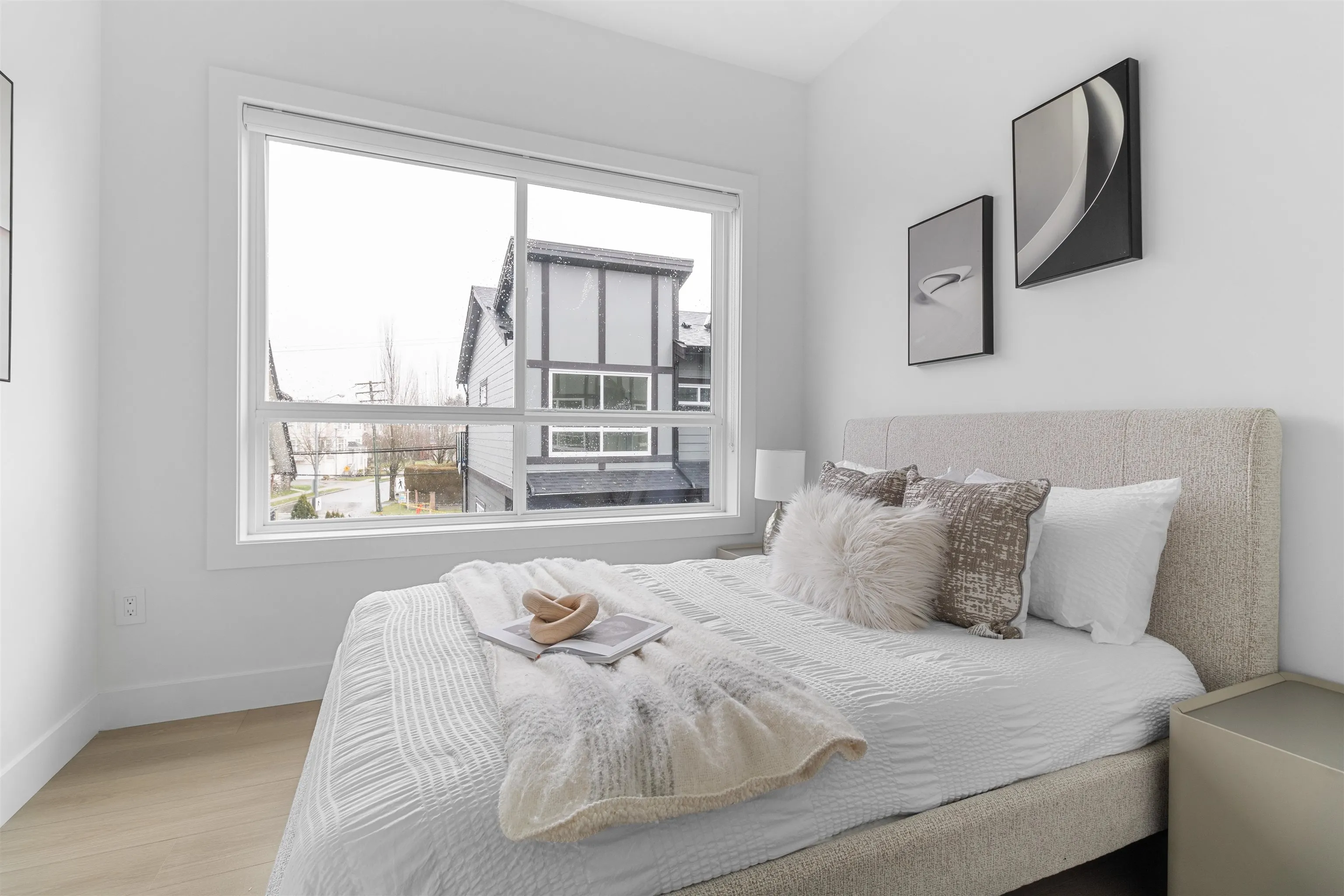 2 22551 Westminster Highway