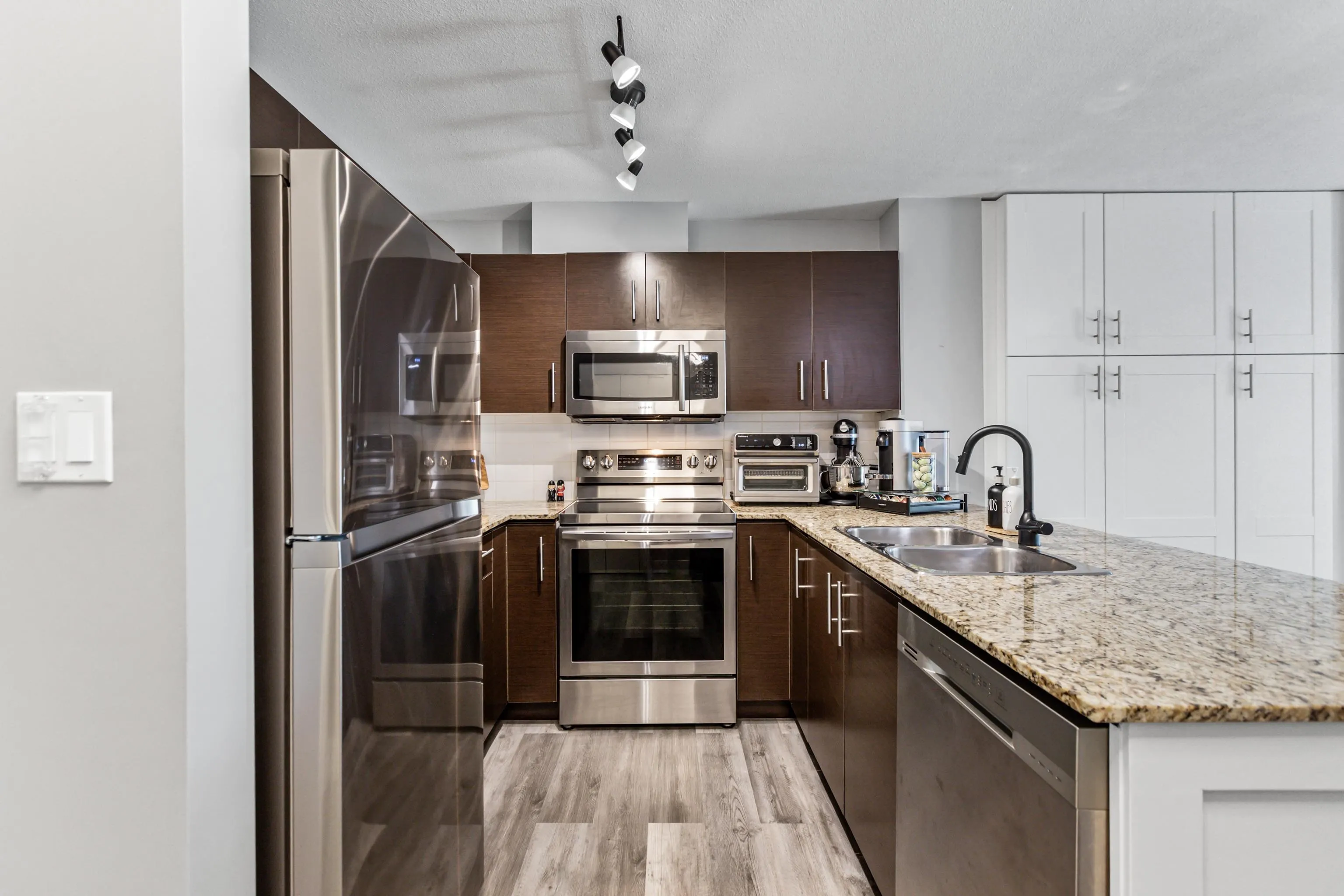 313 11665 Haney Bypass