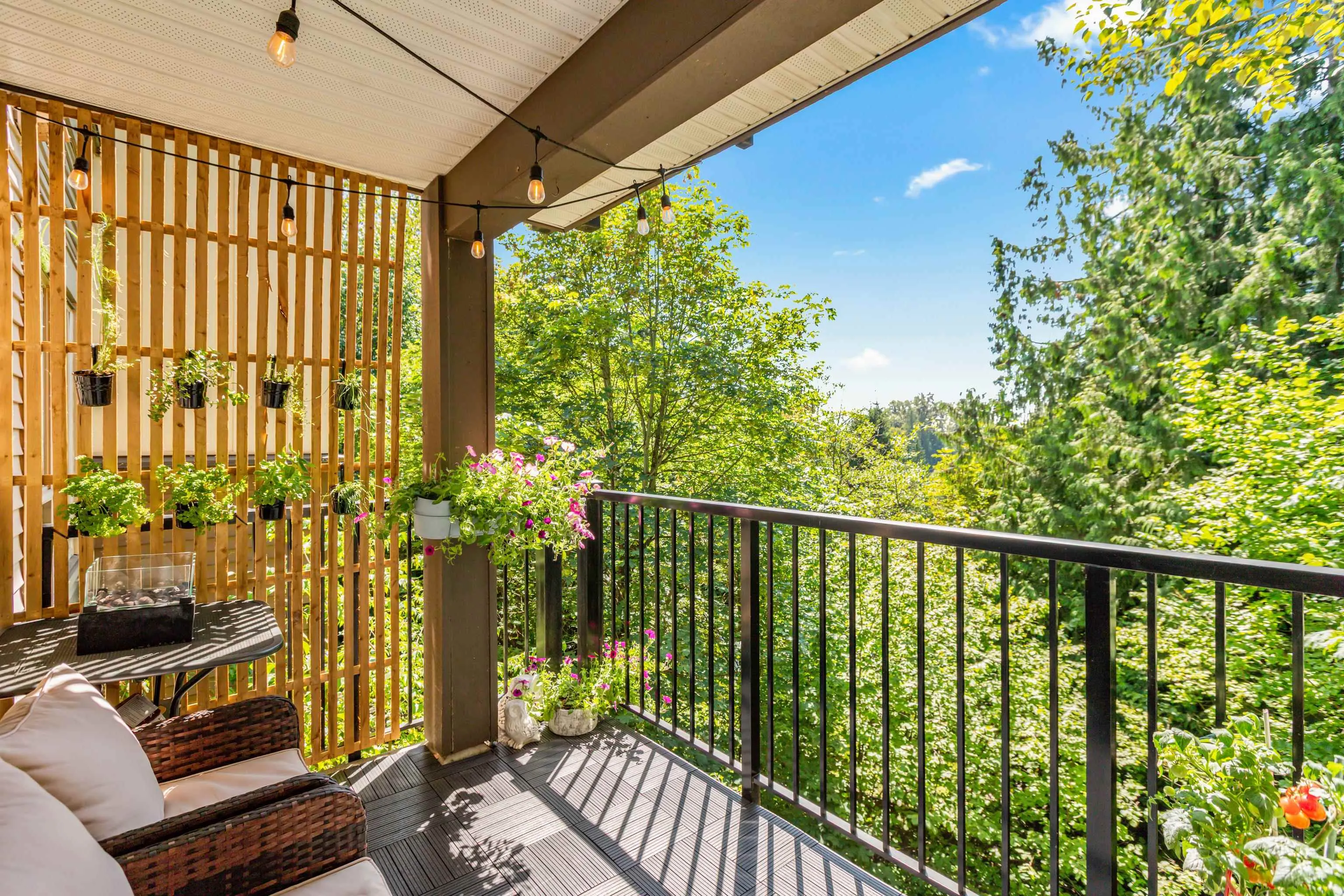 313 11665 Haney Bypass