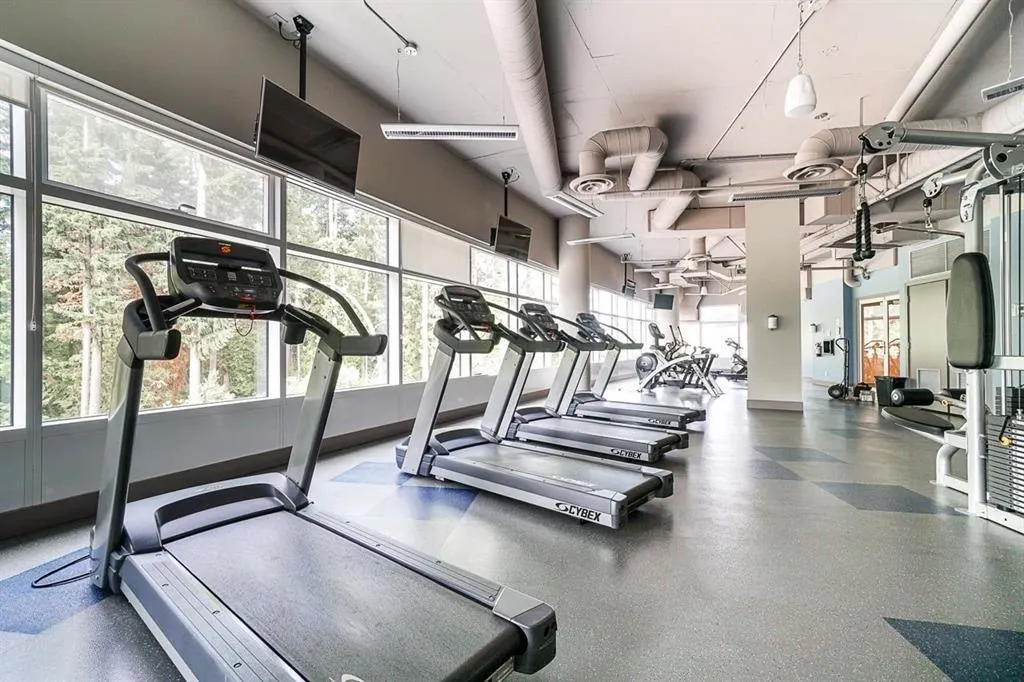 4004 3080 Lincoln Avenue