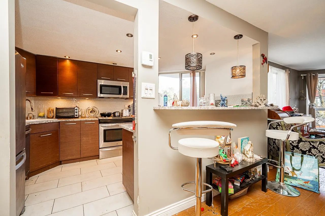 301 1185 Quayside Drive