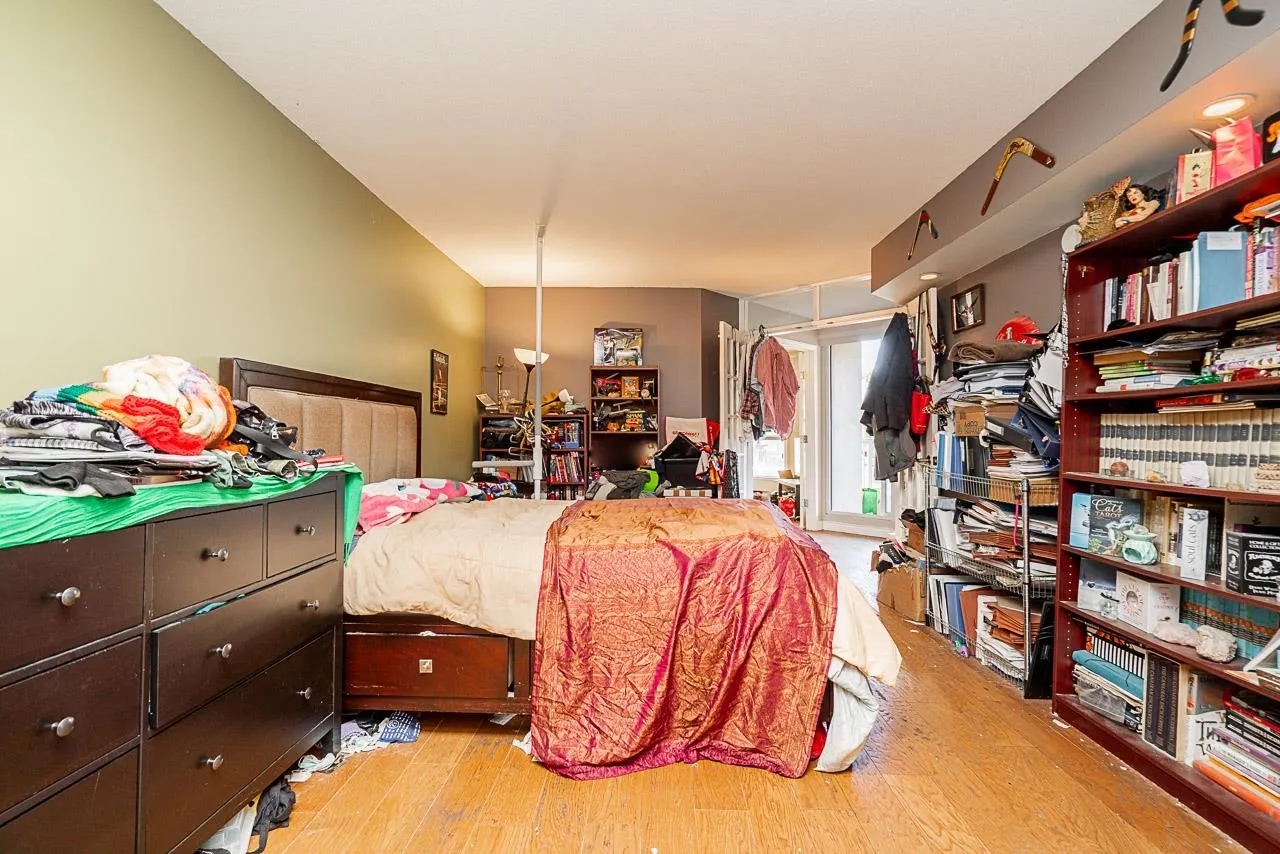 301 1185 Quayside Drive