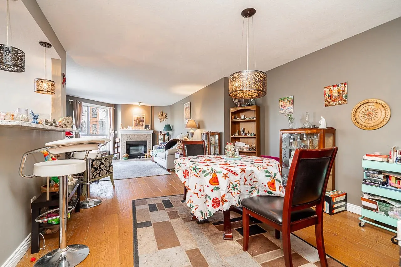 301 1185 Quayside Drive