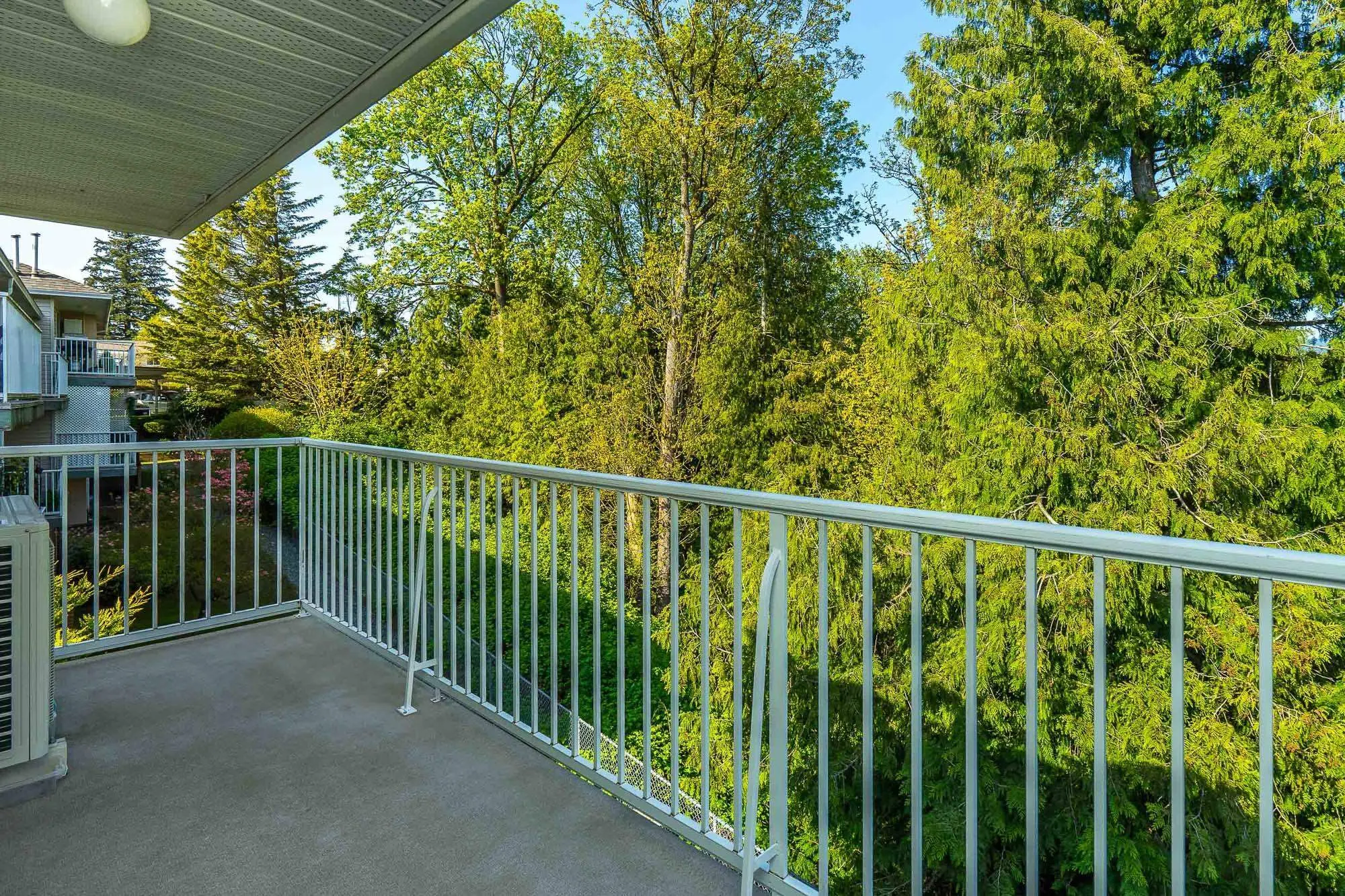 24 3380 Gladwin Road