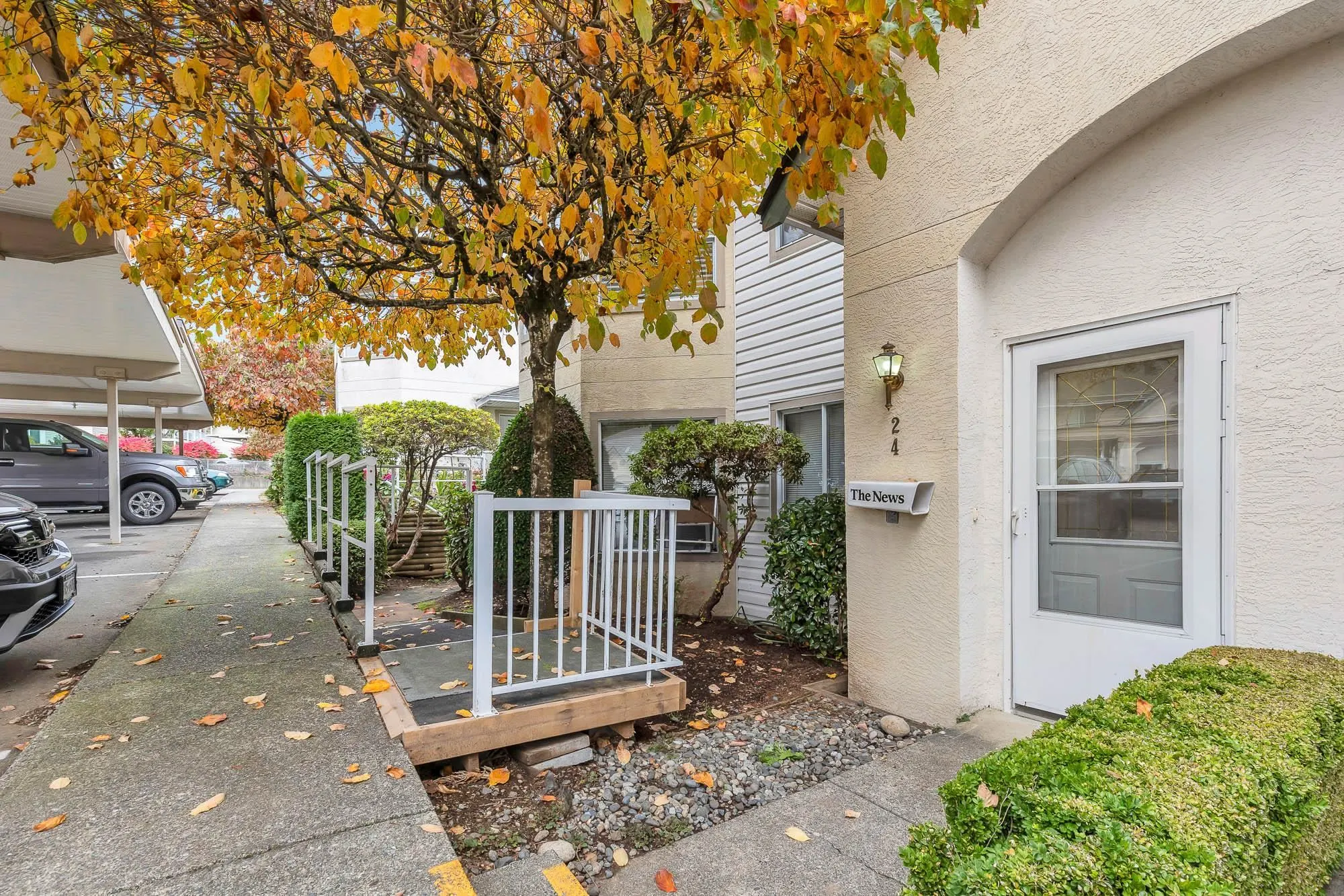 24 3380 Gladwin Road