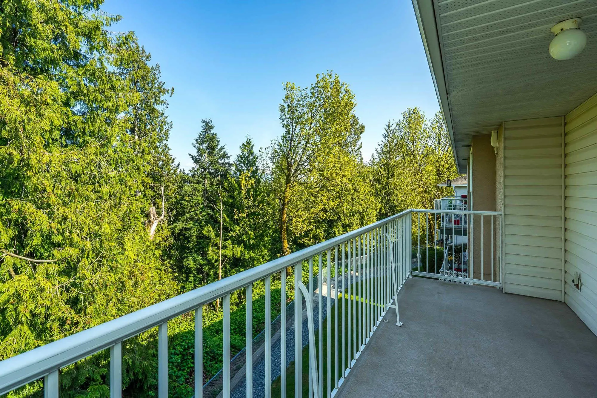 24 3380 Gladwin Road