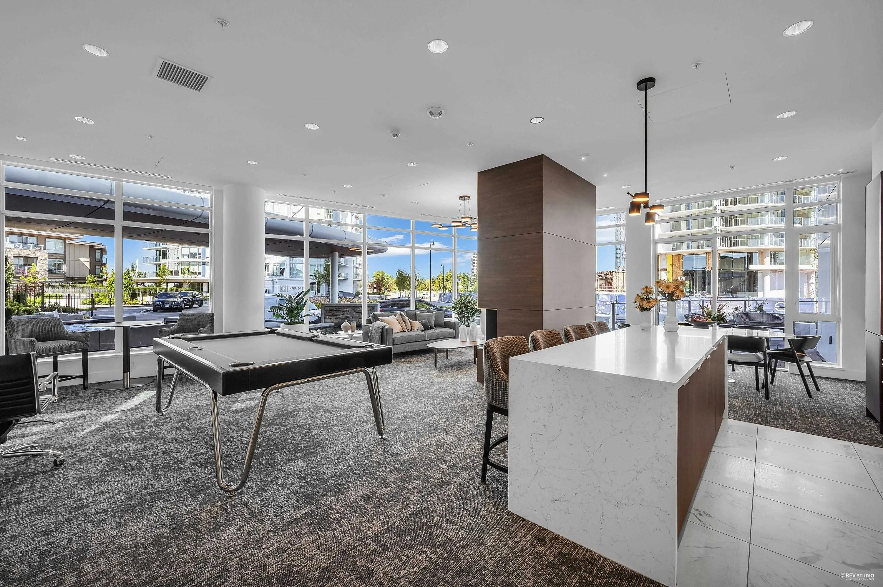 1607 7769 Park Crescent