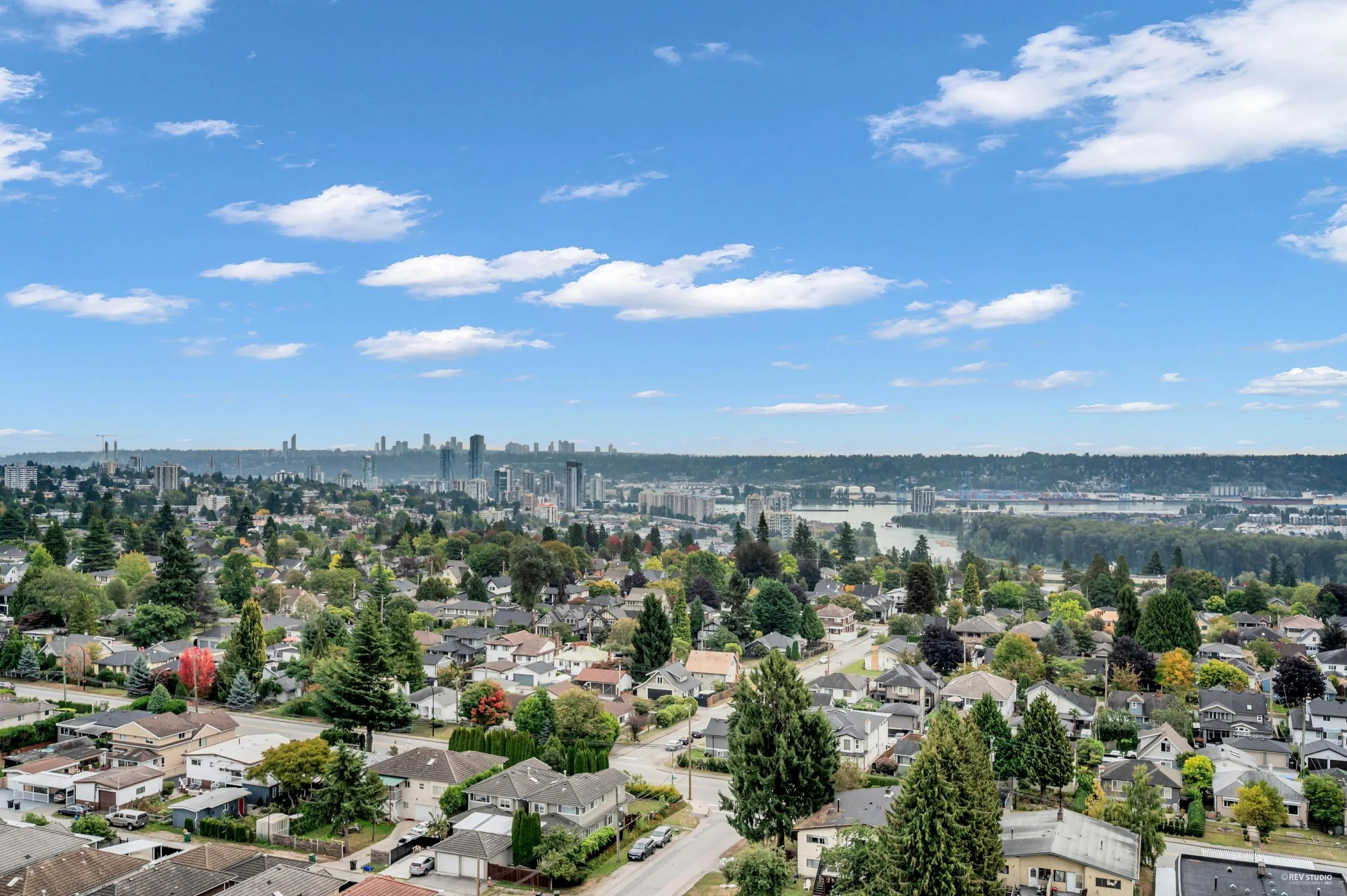 1607 7769 Park Crescent