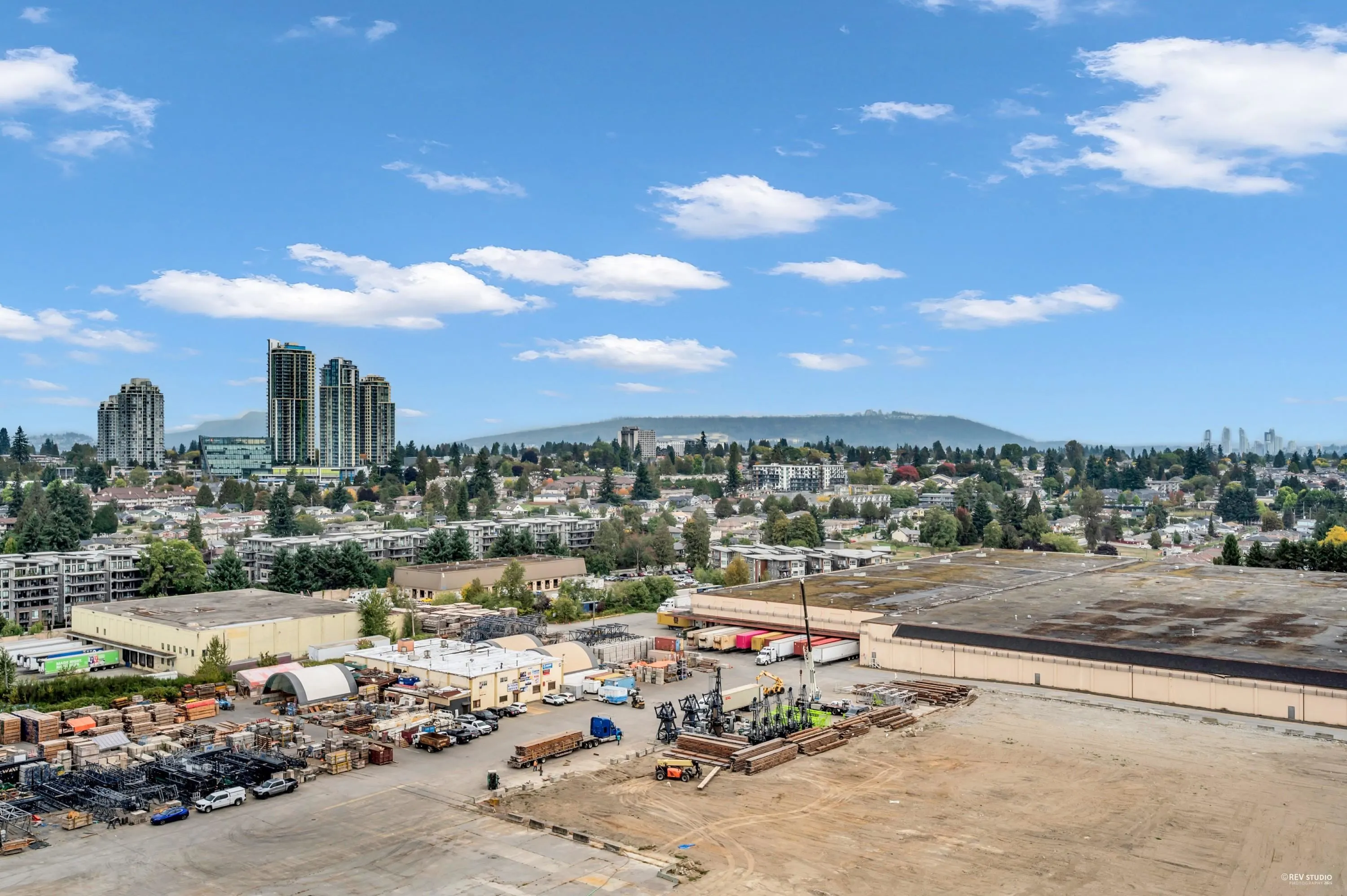 1607 7769 Park Crescent