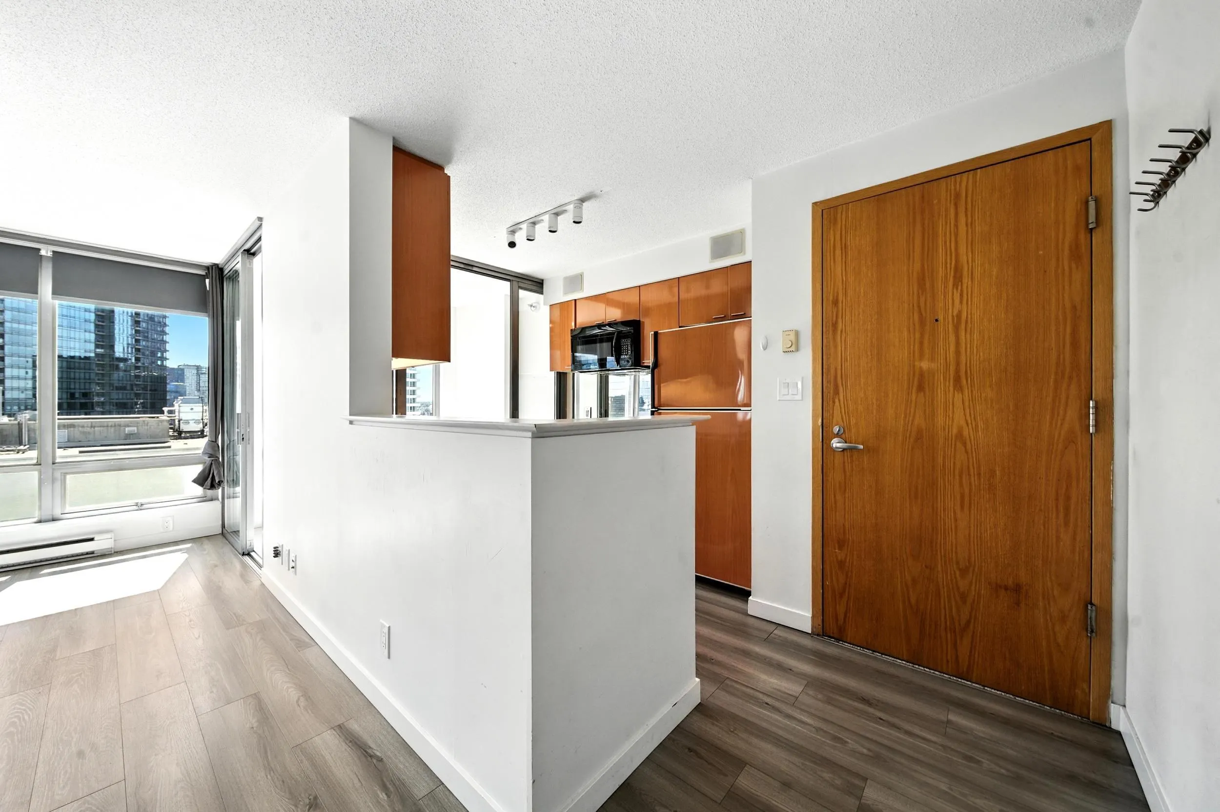 3004 1200 W Georgia Street