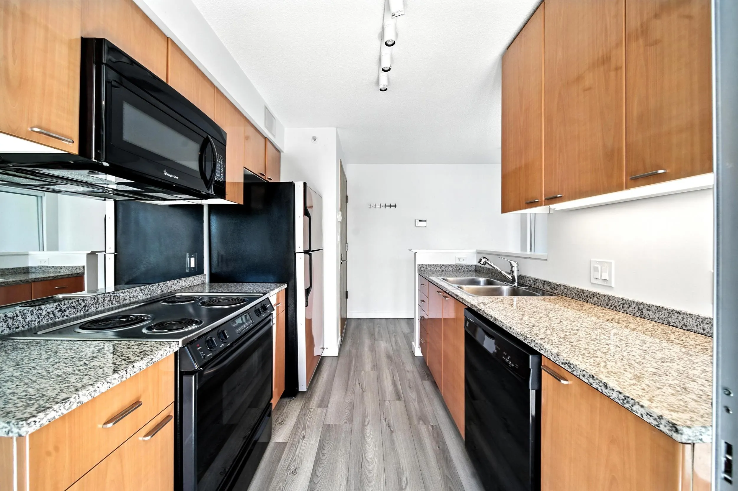 3004 1200 W Georgia Street