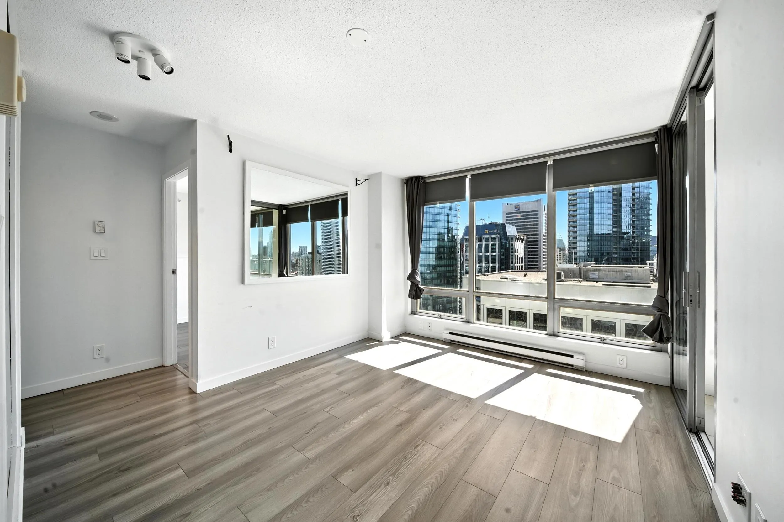 3004 1200 W Georgia Street