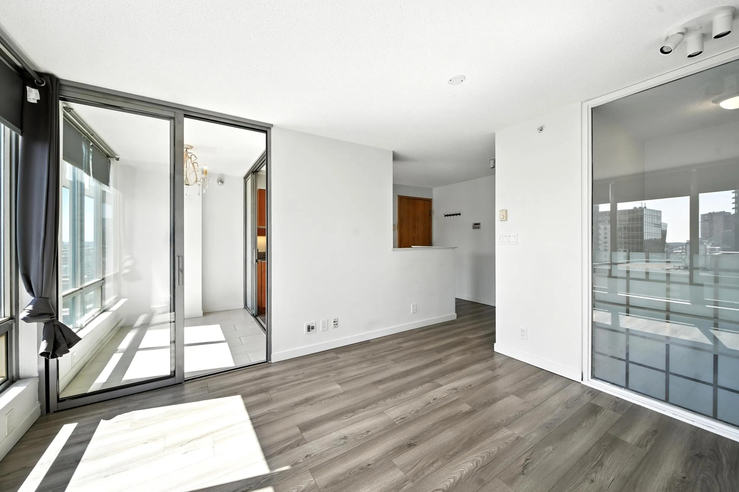 3004 1200 W Georgia Street