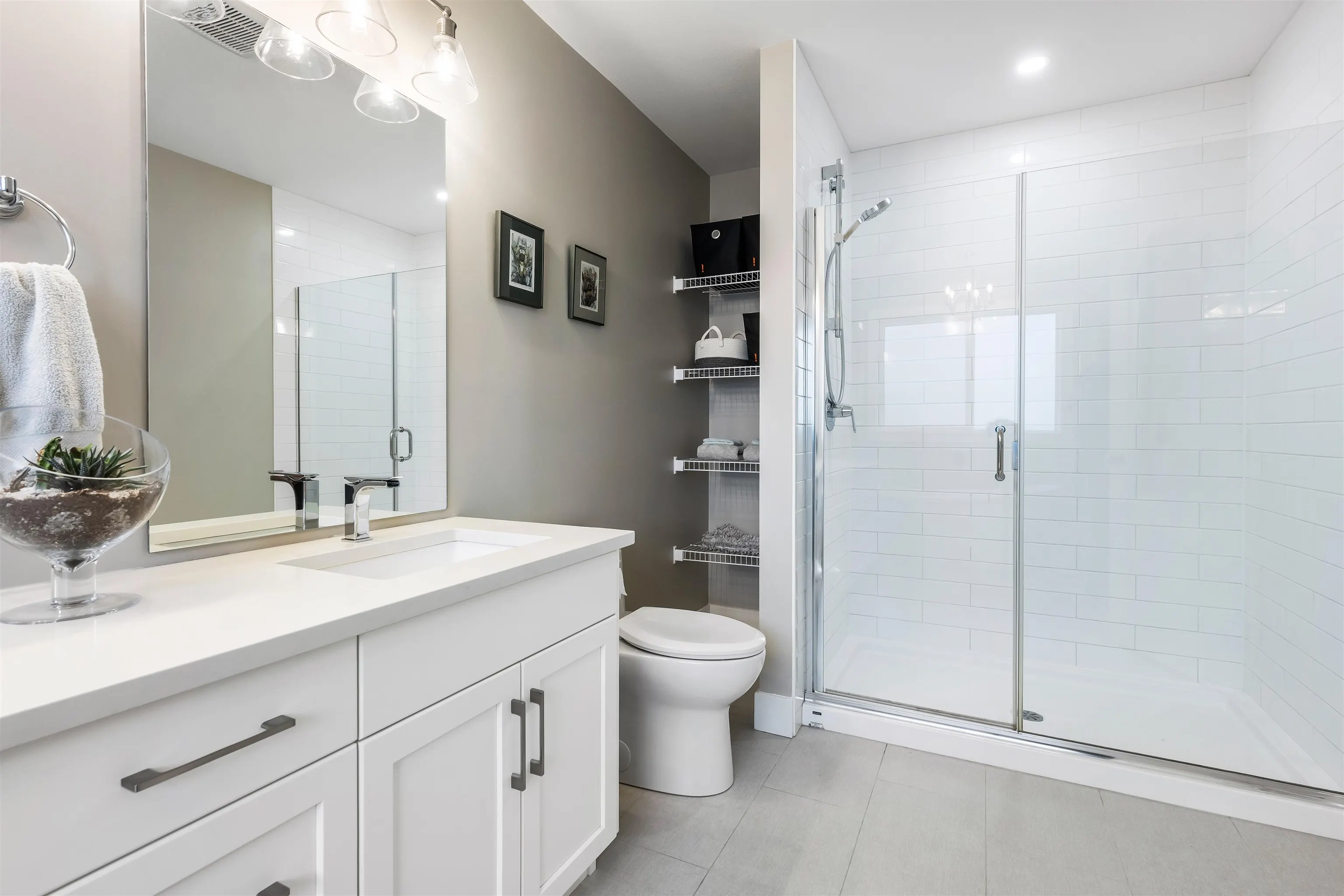 50203 Kensington Drive