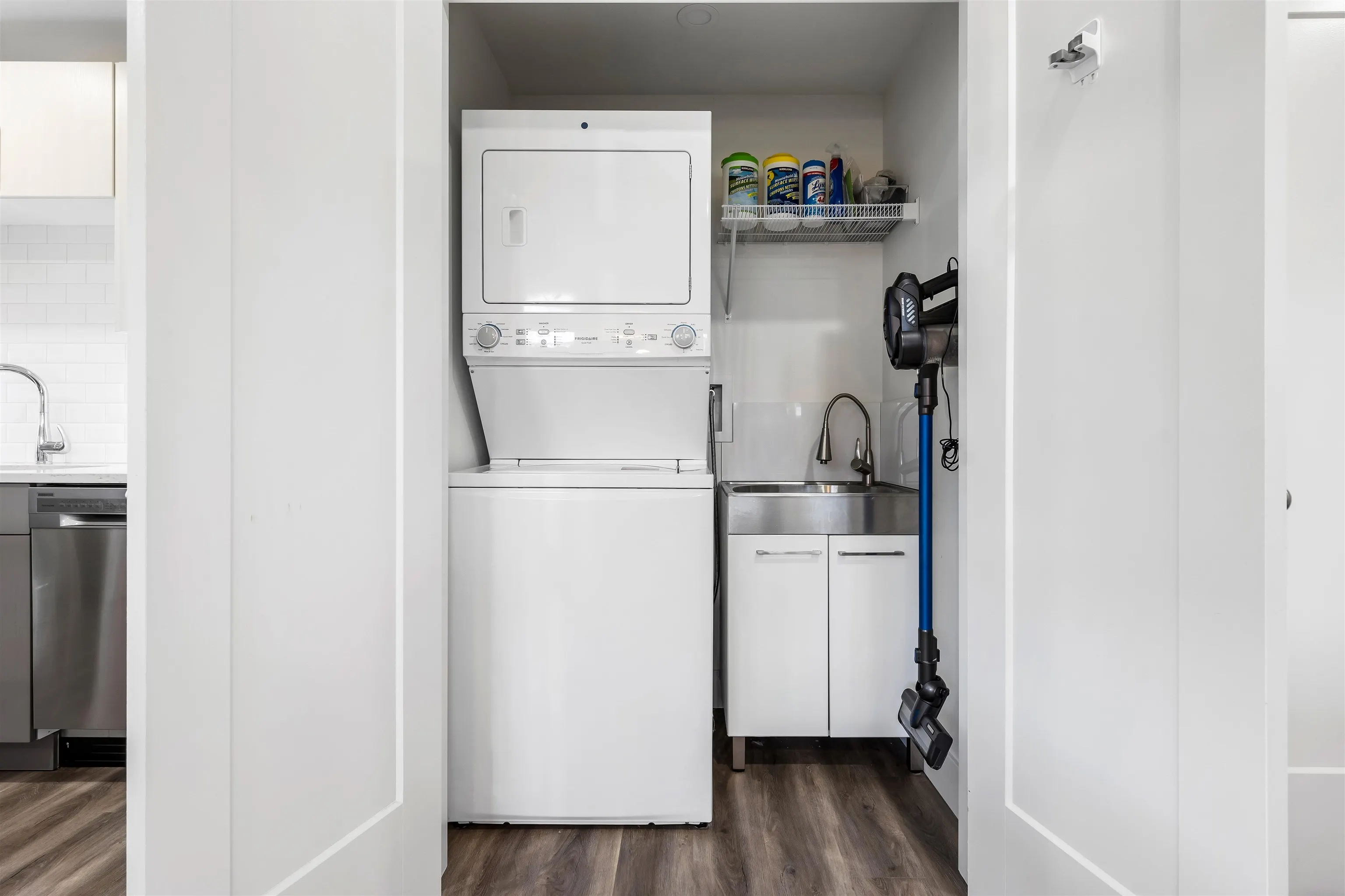 50203 Kensington Drive