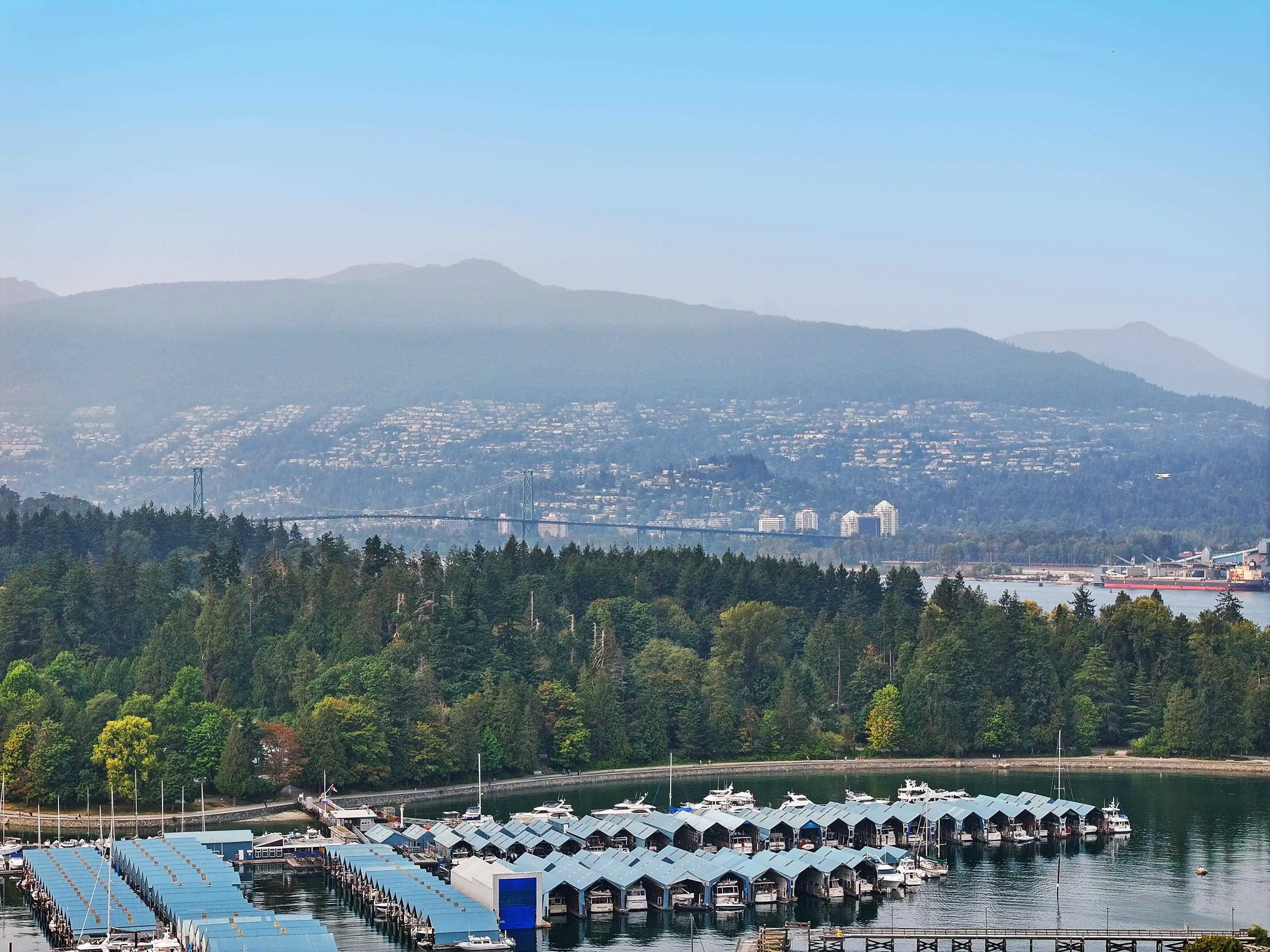 2502 323 Jervis Street