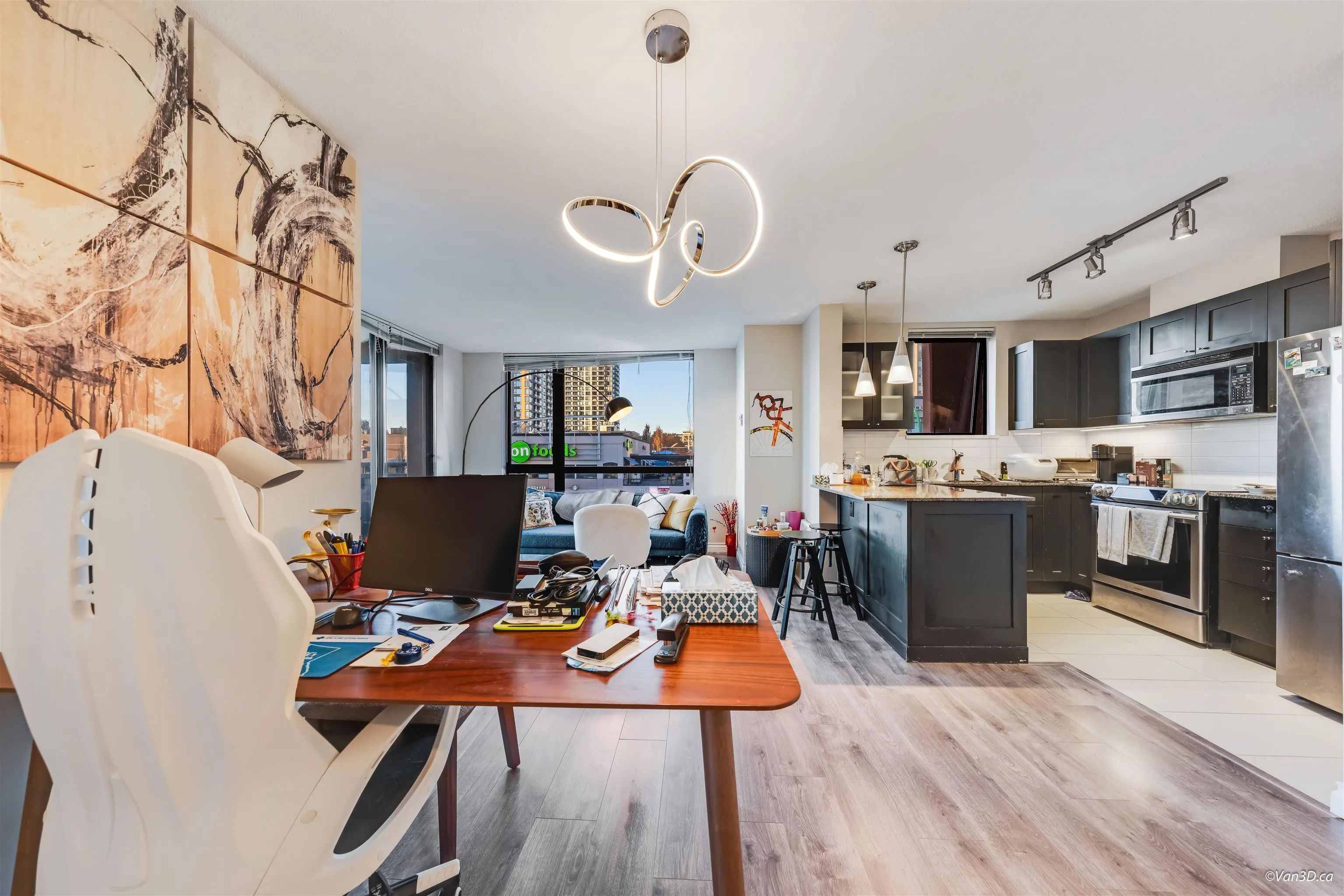 301 7225 Acorn Avenue